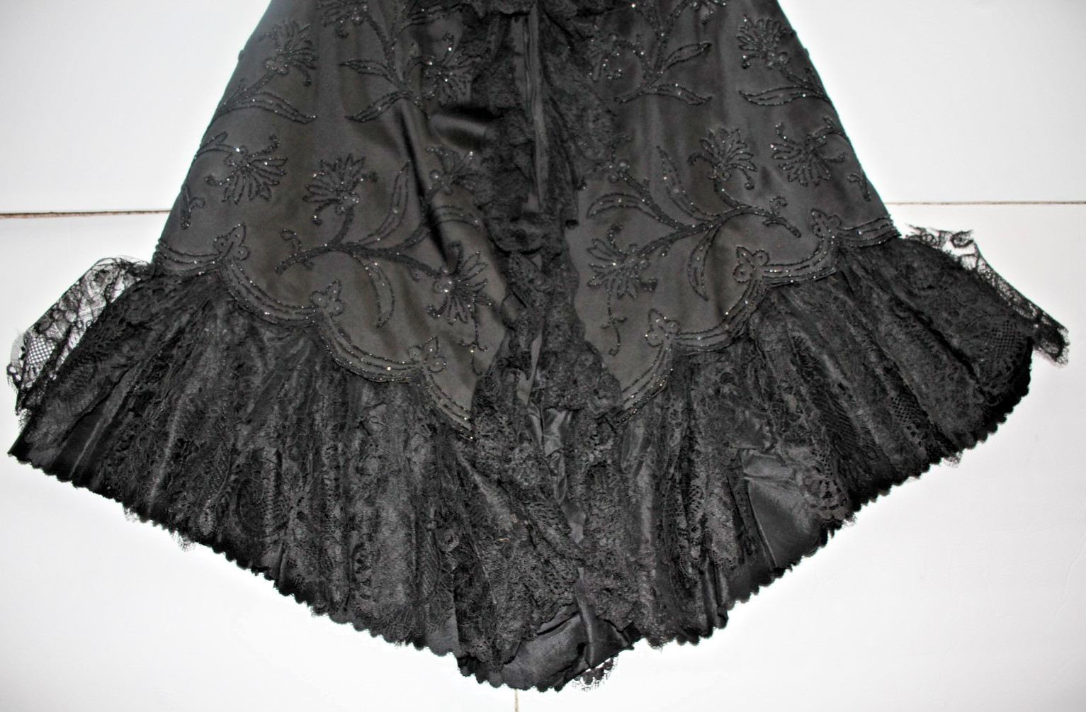 Antique Edwardian Victorian Black Mourning Cape Exquisite Design Lace Beads