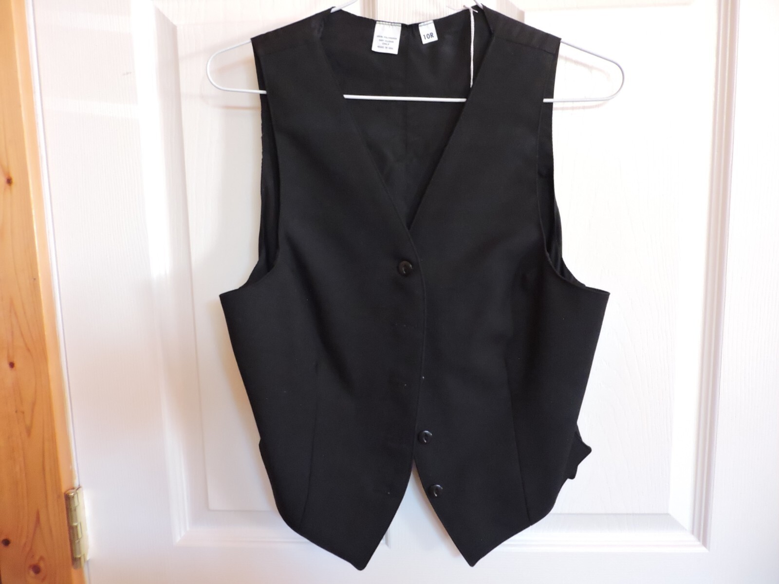 Vintage Ladies Fully Lined Black Vest, 10R Used, Good 21-1/2” armpit to armpit.