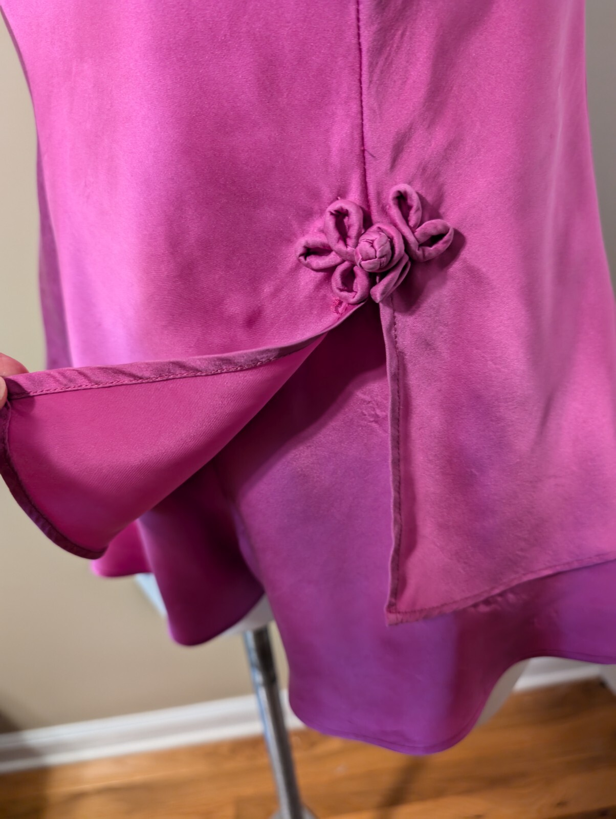 Vtg VICTORIA’S SECRET 100% Silk Fuchsia Pink Cami & Tap Panties Gold Label Sz S