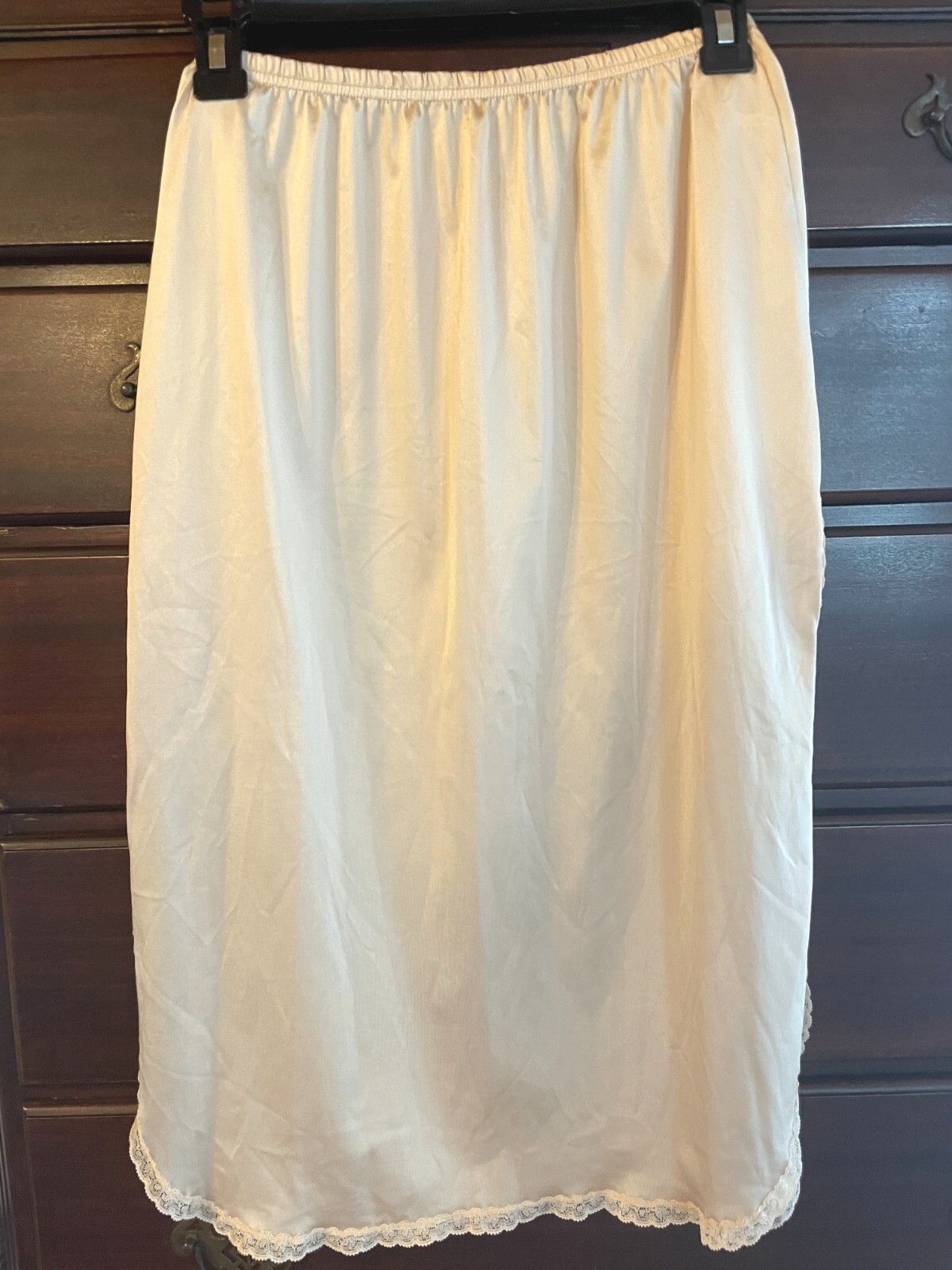 Vtg USA VANITY FAIR Antron III Nylon 2-Sided Slit Half Slip Small TT 26″