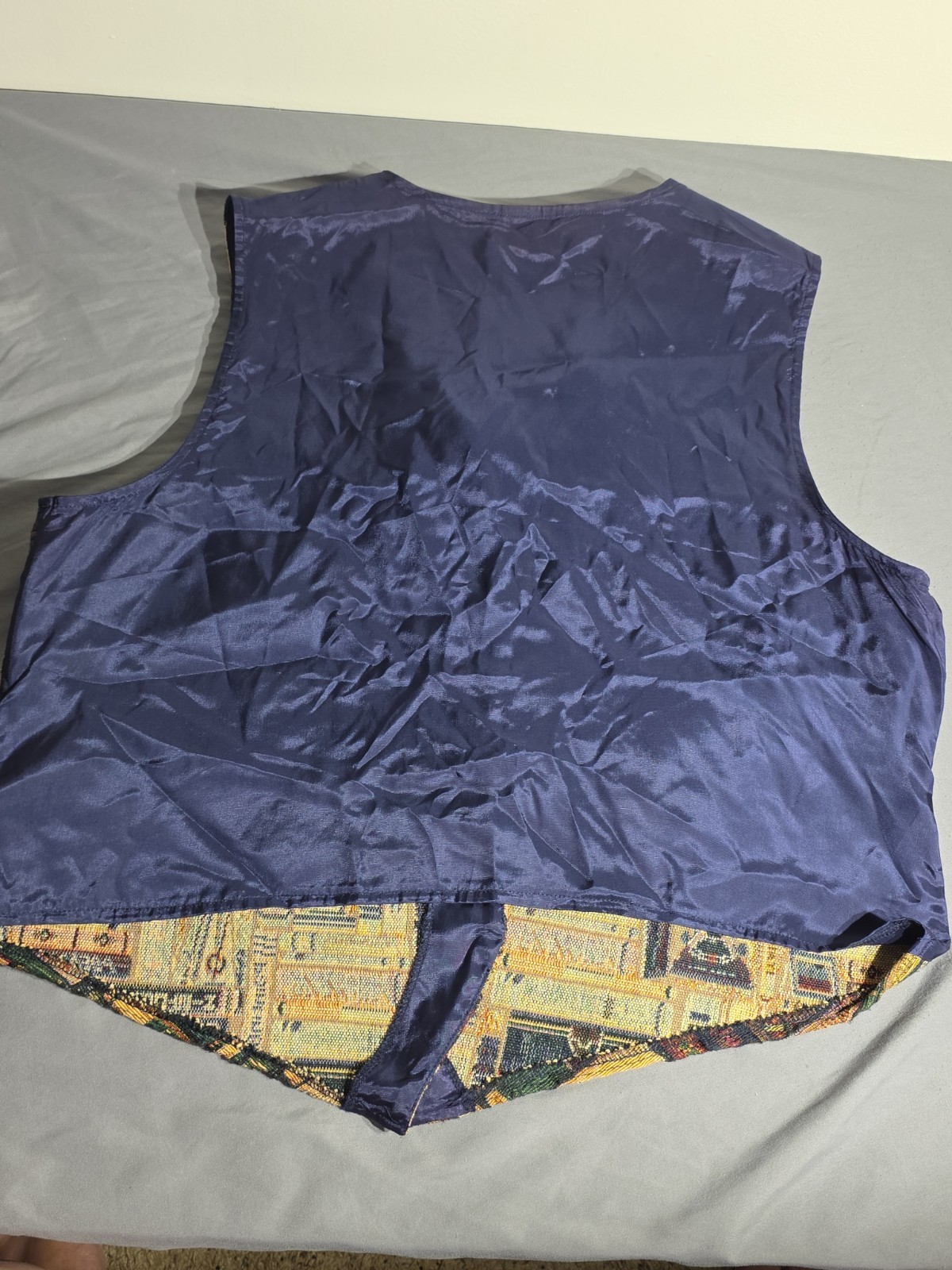 VTG Bobbie Brooks Tapestry Library Themed Vest