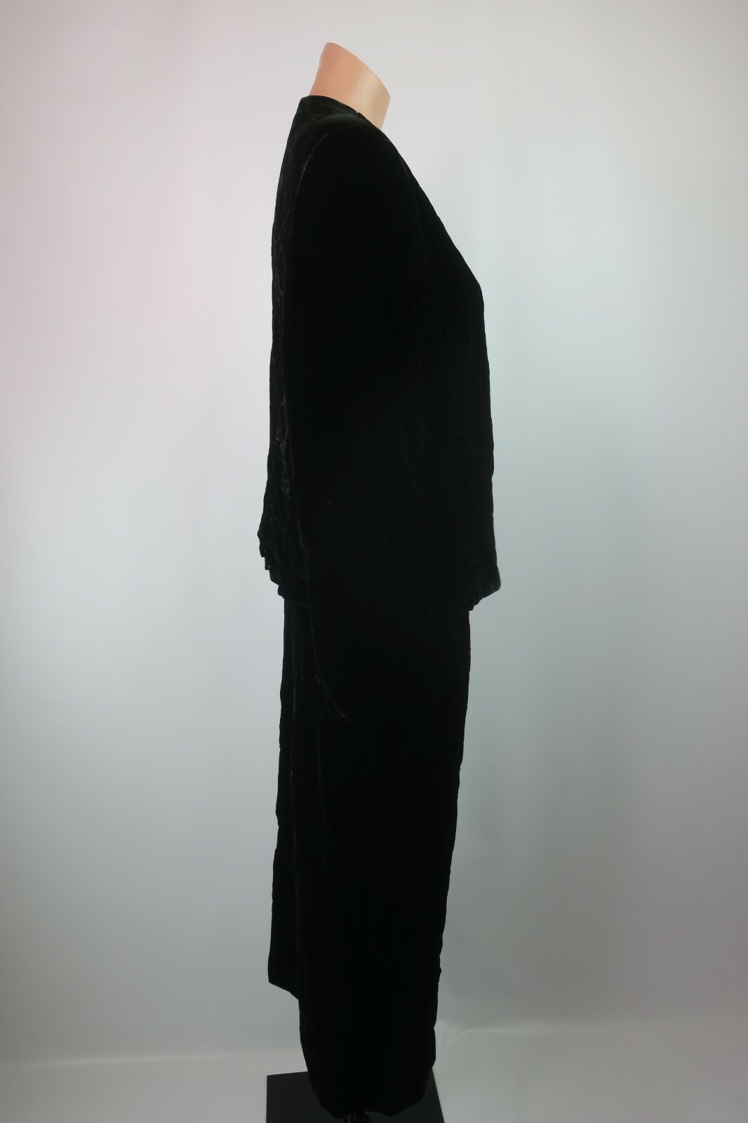 Velvet 2 pc Dressy Skirt Suit Beaded Vintage 90s 80s Black Llyod Williams Sz 12