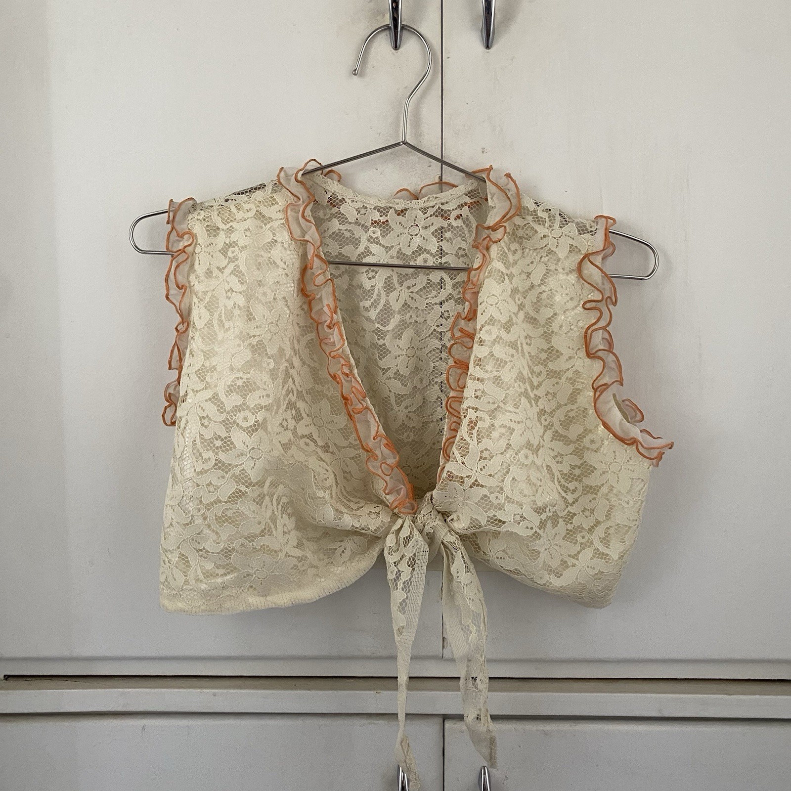 VTG 1970s Handmade Ivory/Cream Lace & Orange Ruffle Wrap Crop Top Blouse – S/M
