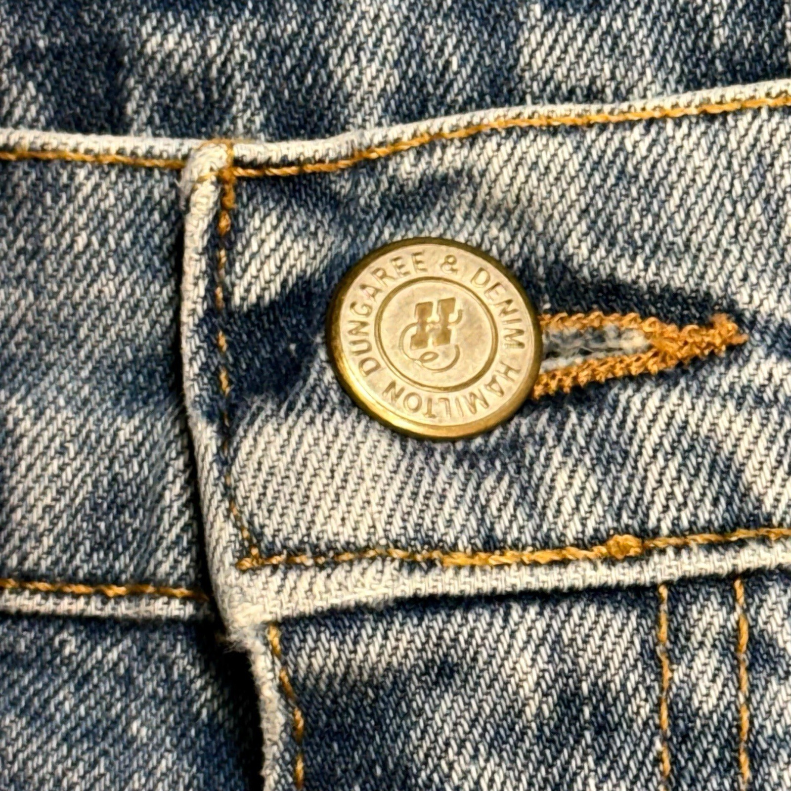 Women’s Light Wash Bootcut Jeans Mid Rise Distressed Denim Blue 30×33