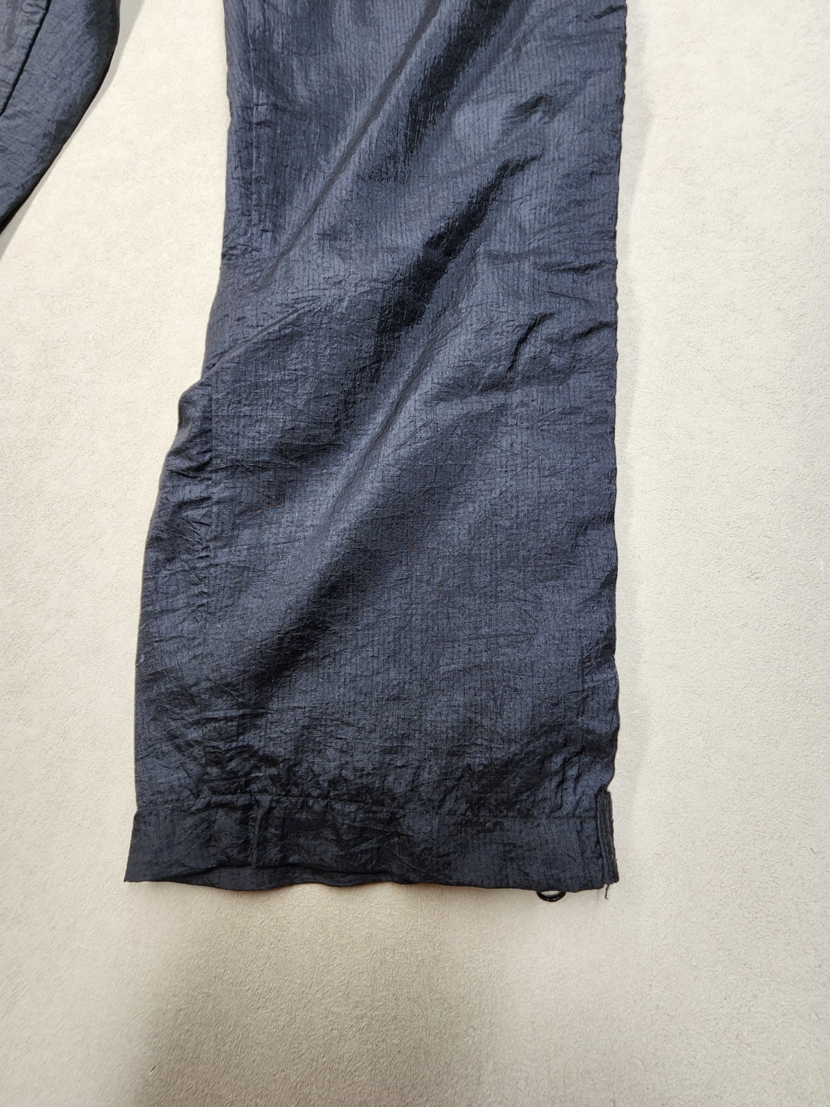 Helly Hansen Black Womens Windbreaker Medium Pants Vintage 90’s