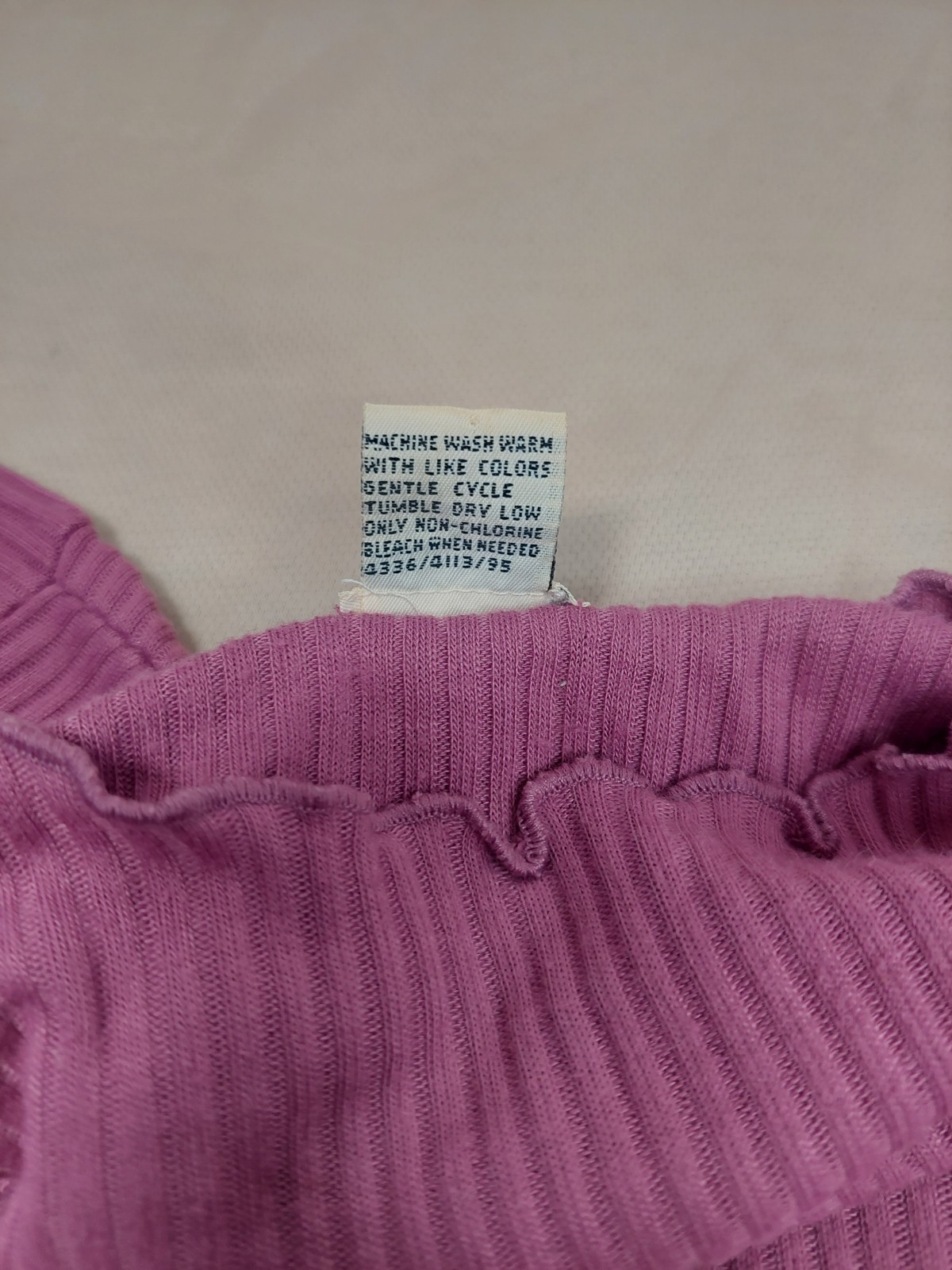 Vintage Y2K Purple Ribbed Lettuce Edge Baby Tee Stretch Top Soft Girl XS/S