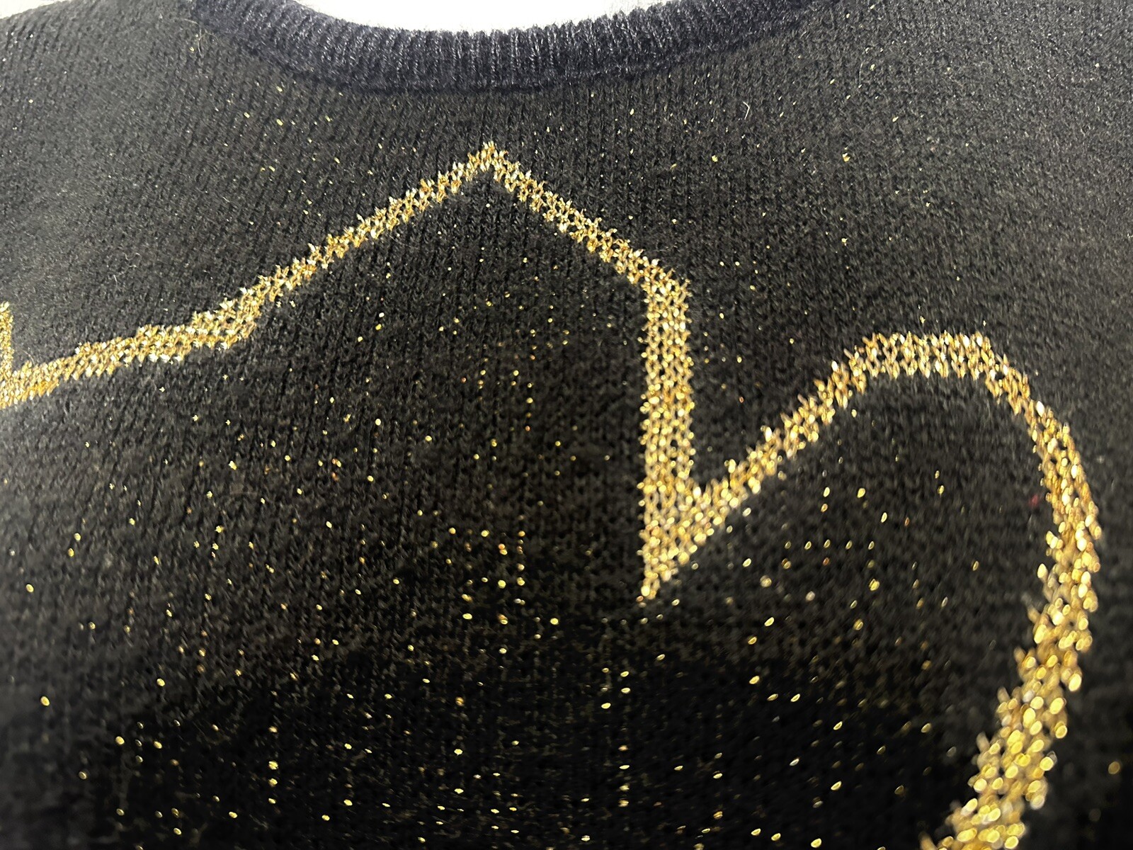 VTG 80s Kate Collins Black and Metallic Gold Knit Pullover Sweater M 46″ Bust