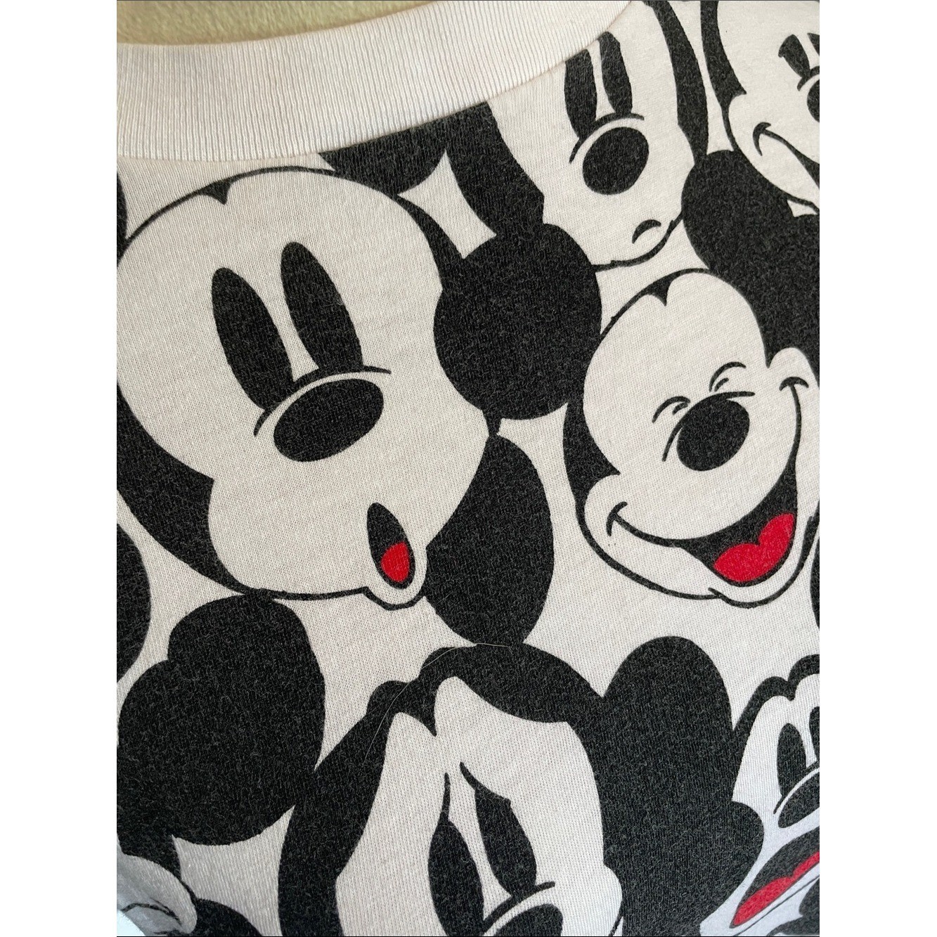 Vintage 90s Mickey & Co J.G. Hook T-Shirt All Over Print AOP Faces Expressions M