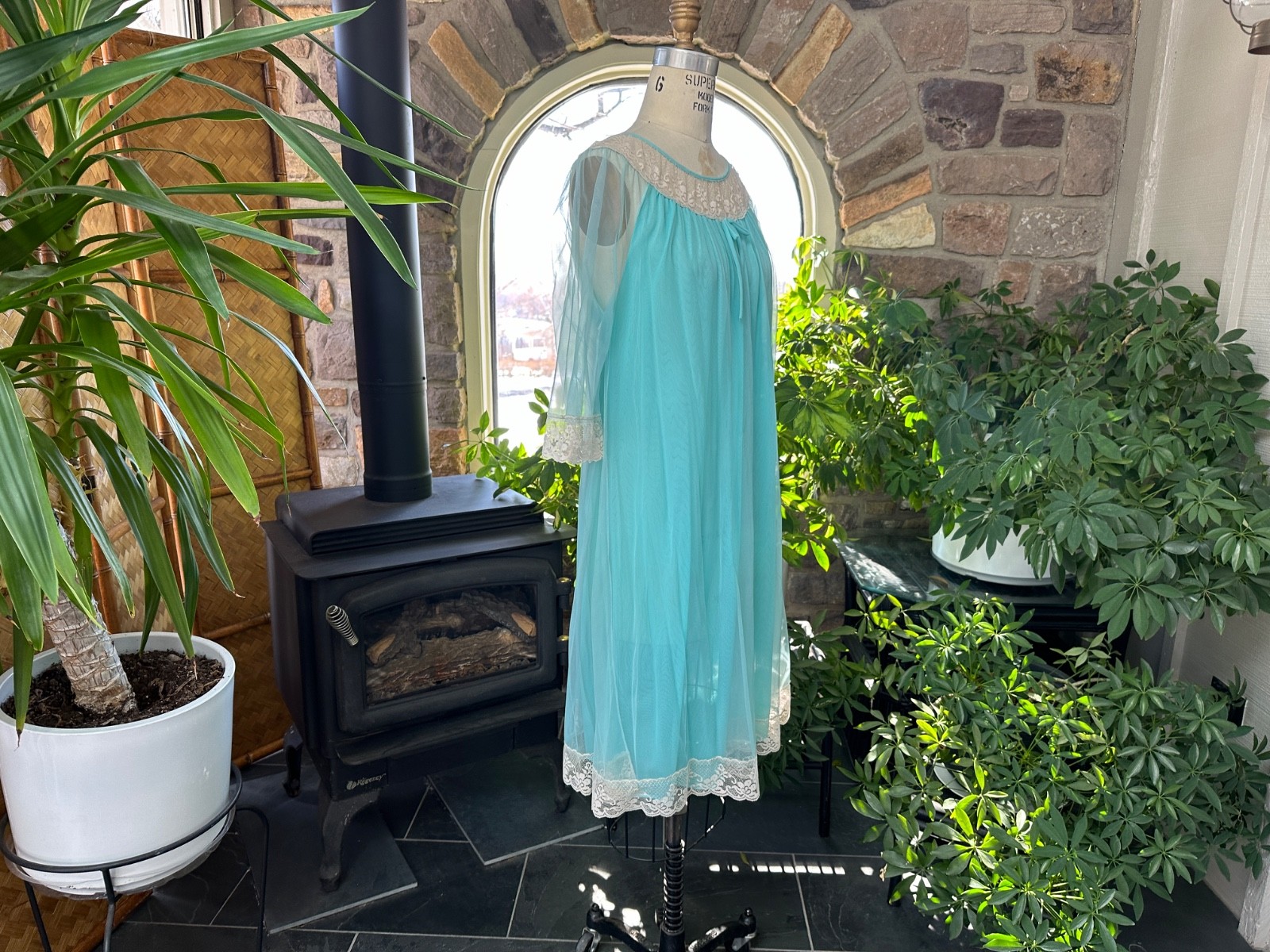 Vintage 1970s Turquoise Blue Nylon and Ivory Lace Nightgown