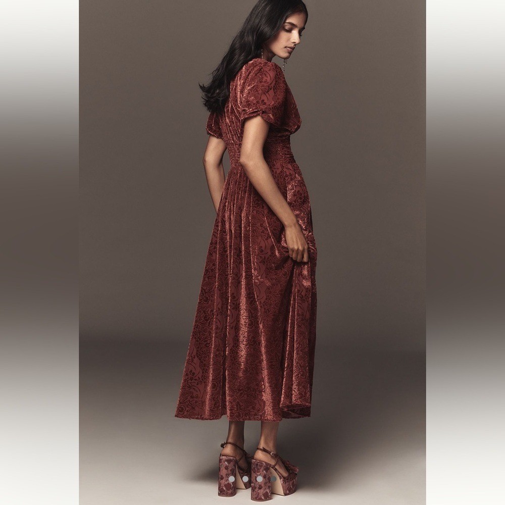Anthropologie Red Velvet Jacquard Midi Dress – NWT Size XS