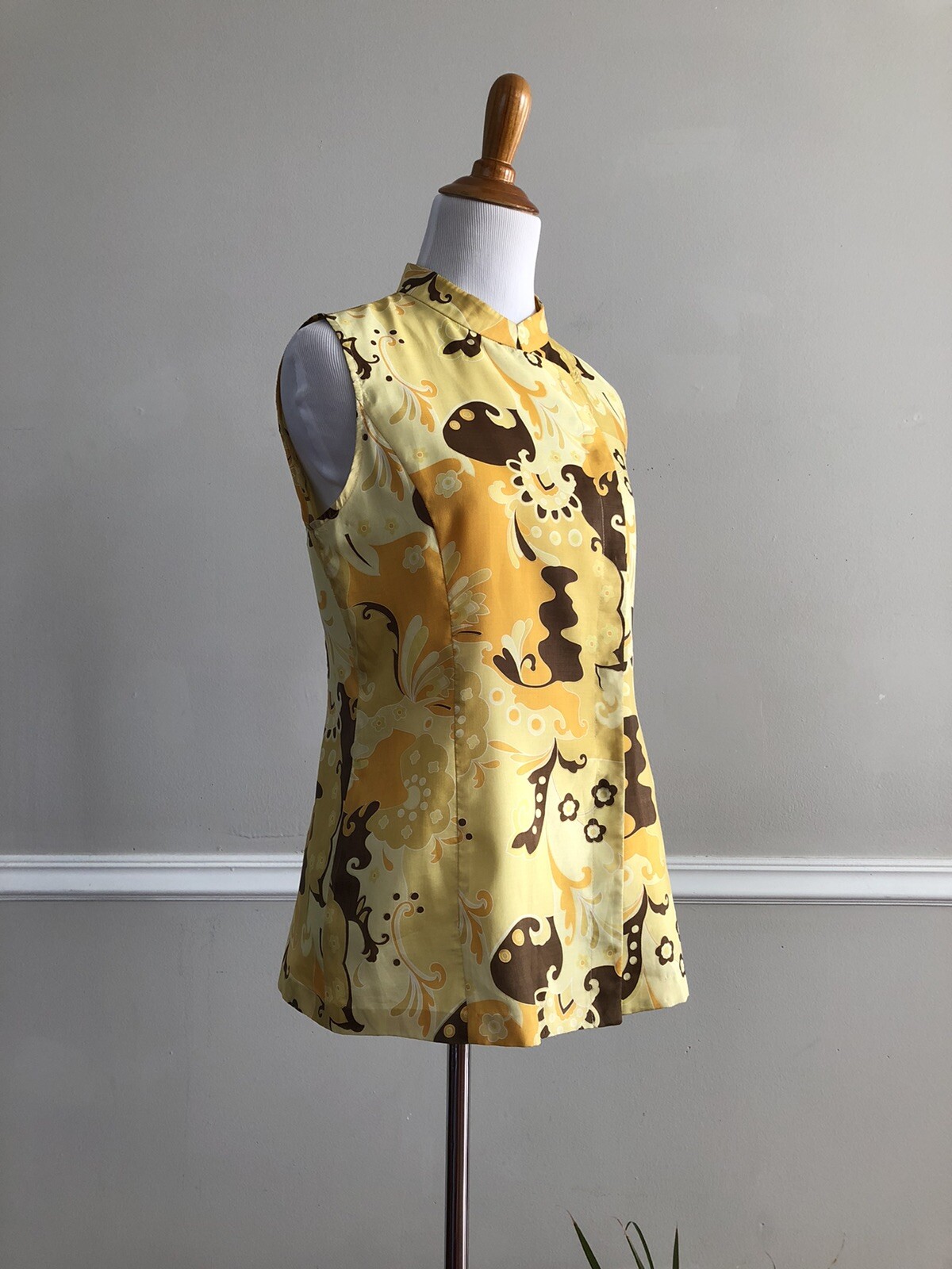 Vtg 60s/70s Mod Psychedelic Sleeveless Qipao Tunic Top Nehru Art Nouveau Hippie
