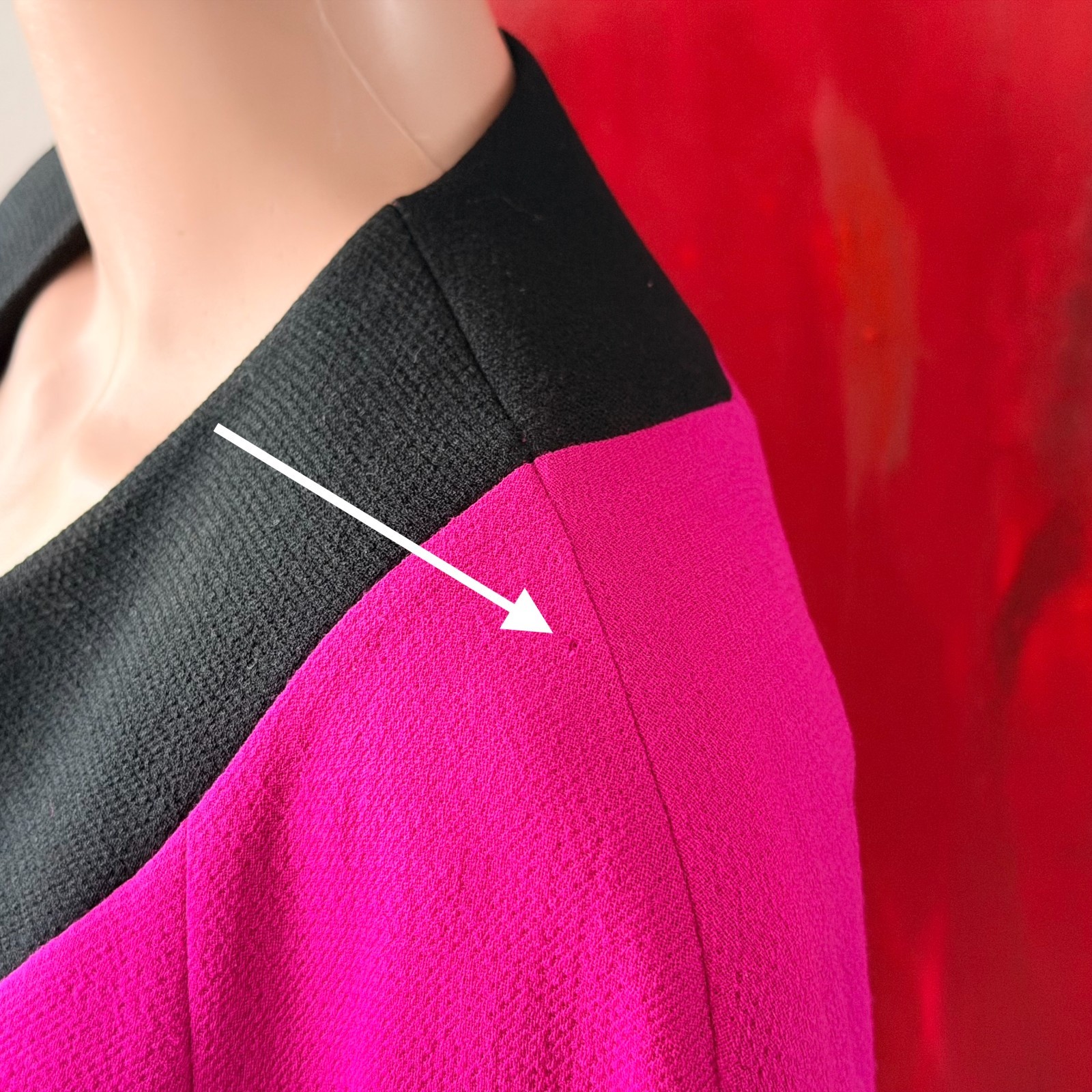 GIANNI VERSACE fuchsia wool blazer size 42 from F/W 1991/92