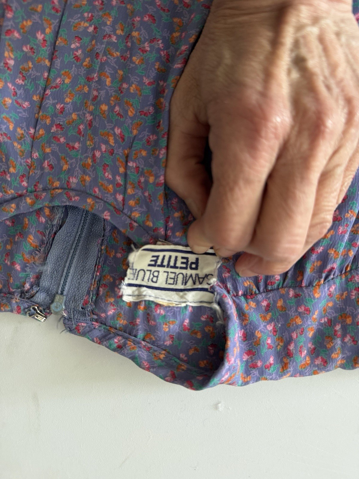 Vintage 70s Ditsy Floral Dress Belt Pale Purple PS 3/4 Sleeve Lightweight Calico