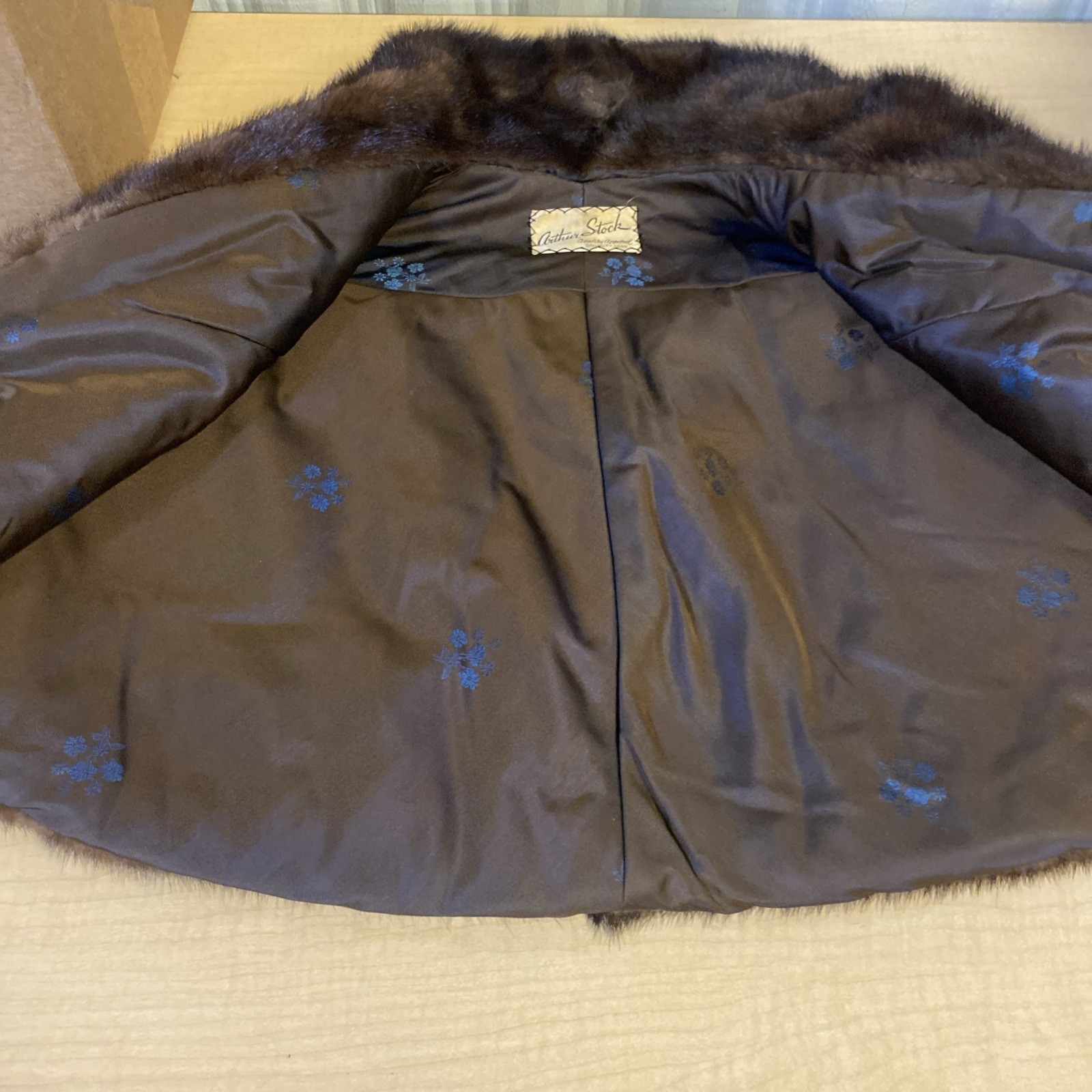 Vintage Arthur Stock Mink Stole Cape Slight Damage!