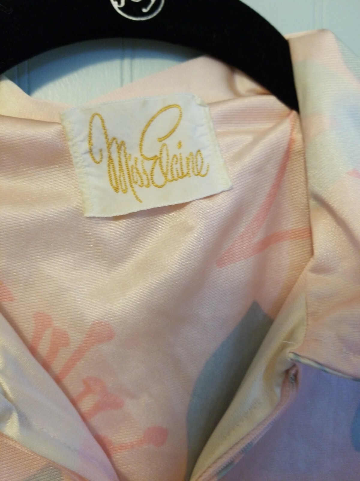 Miss ELAINE Vintage housecoat Front Zip Tie front Size Small Damaged Made USA