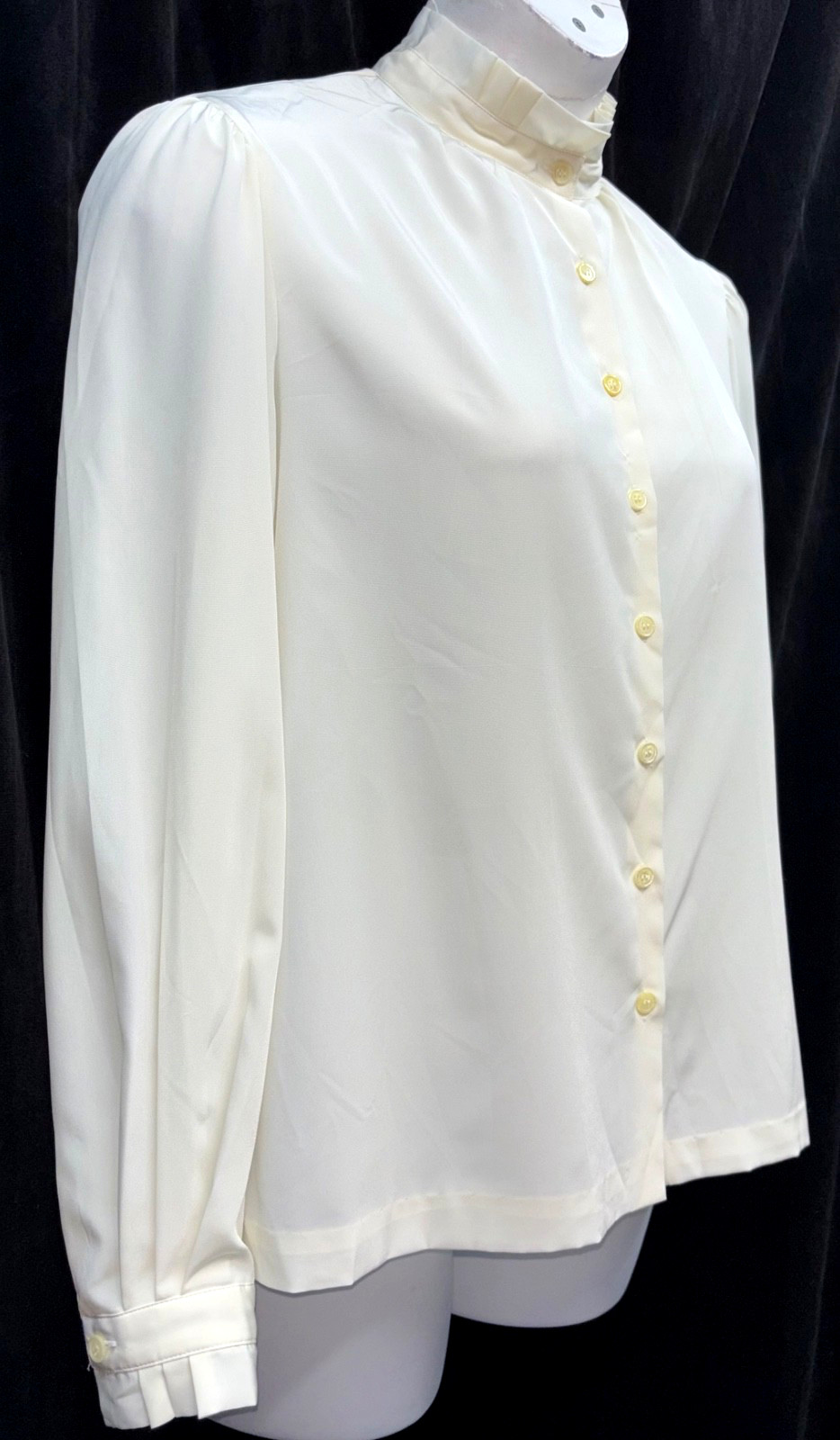 Vintage Austin Hill Women Size 14 Button Up Mock Neck Long Sleeve Blouse Cream