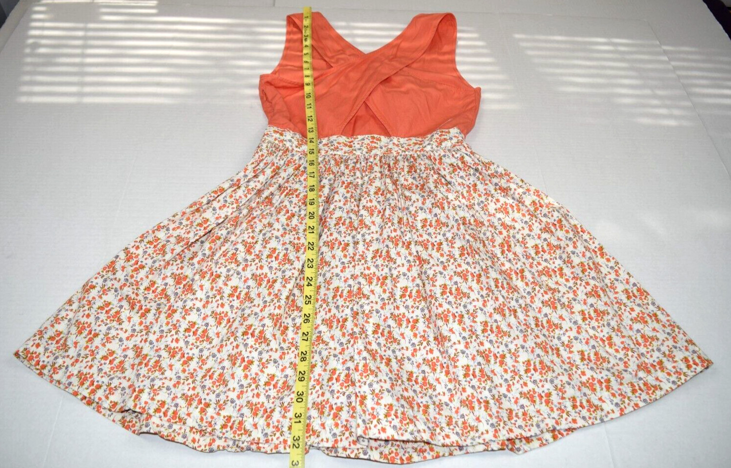 Vintage Dress Size S 70s Peachy Orange White Floral Skirt Crisscross Back
