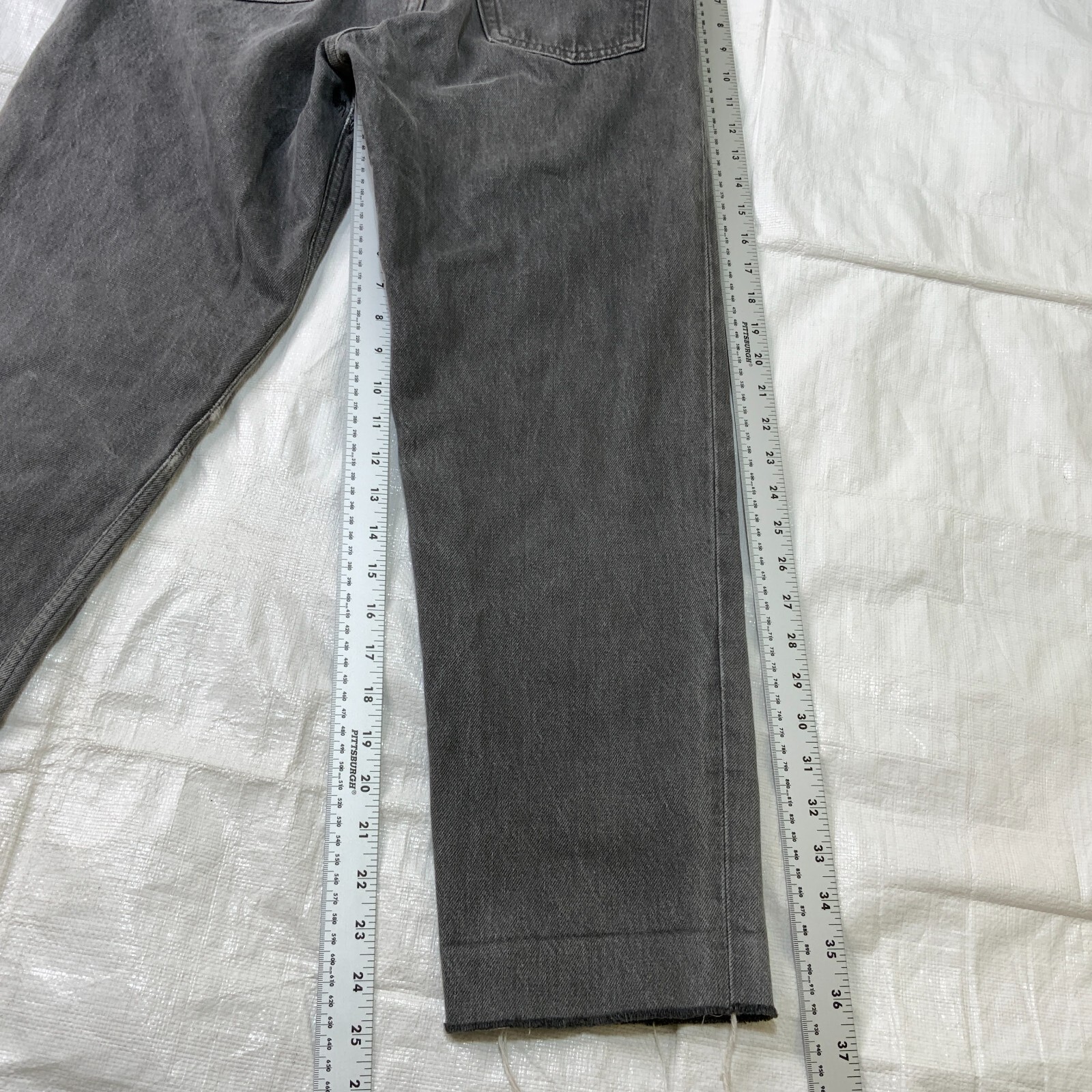 Vintgae LEVI’S 901 Womens Jeans Gray Tag 28×32 Real Size 25×25 Made in France