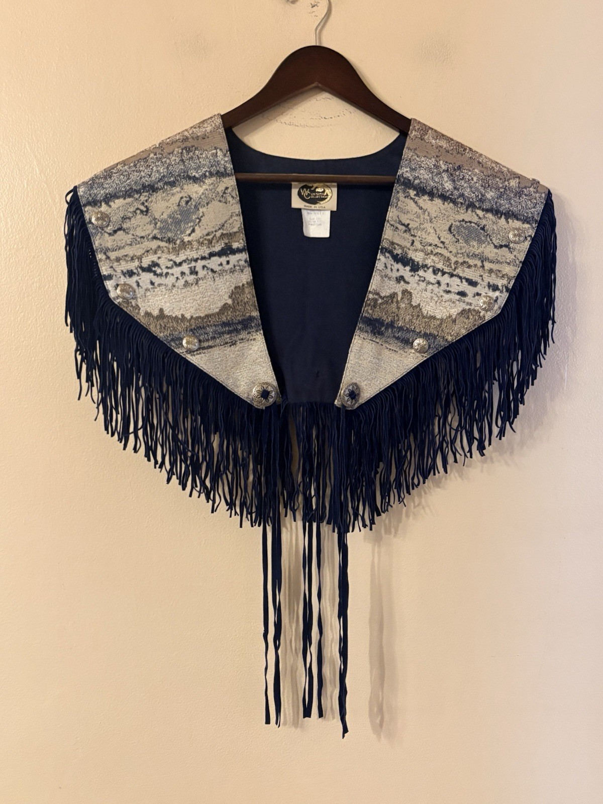 Vintage Western Collection Fringe Tapestry Shawl Size M Aztec Southwest Cowgirl