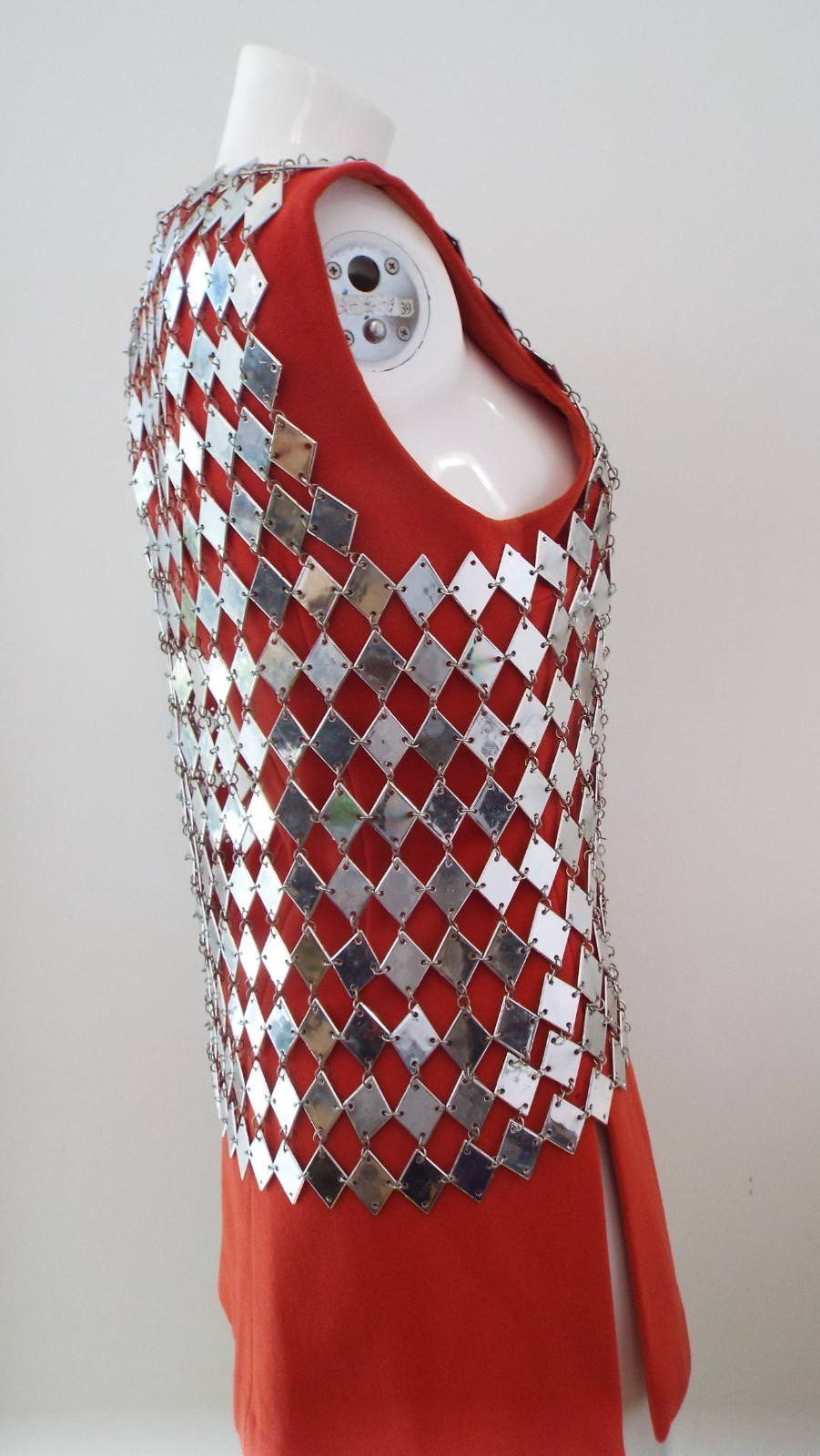 VTG 1960s Silver Tone Chainmail Long Vest Top Mirror Finish Paillette Chain Mail