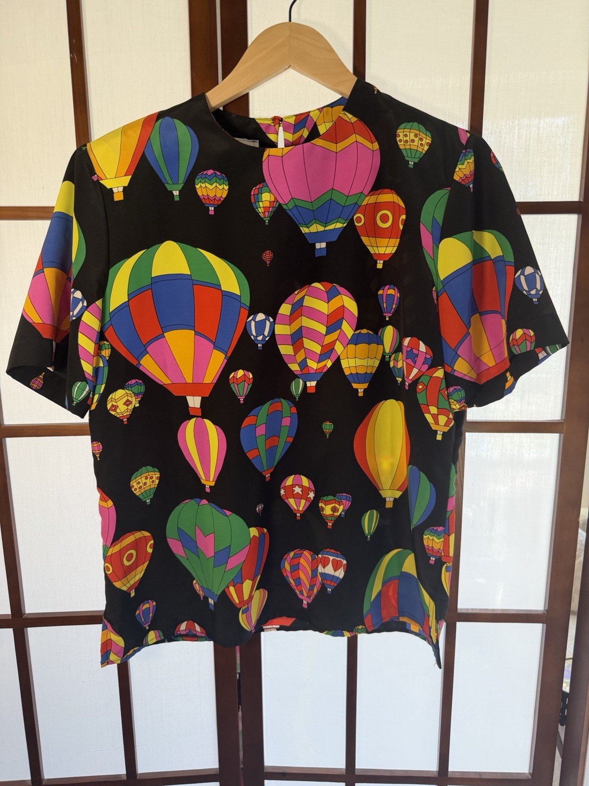 Anna Kriste Got Air Balloon Whimsical Vintage Retro Blouse Medium Colorful