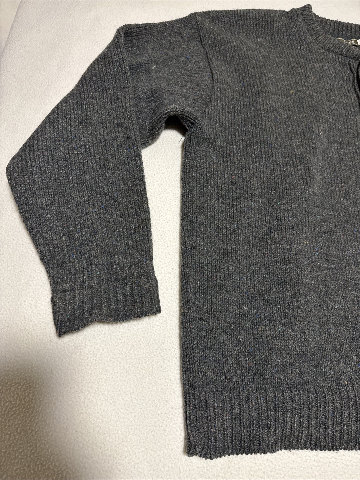 100% Wool 2 Button Vintage Alps Merrimac Valley Sweater Large Made In The USA
