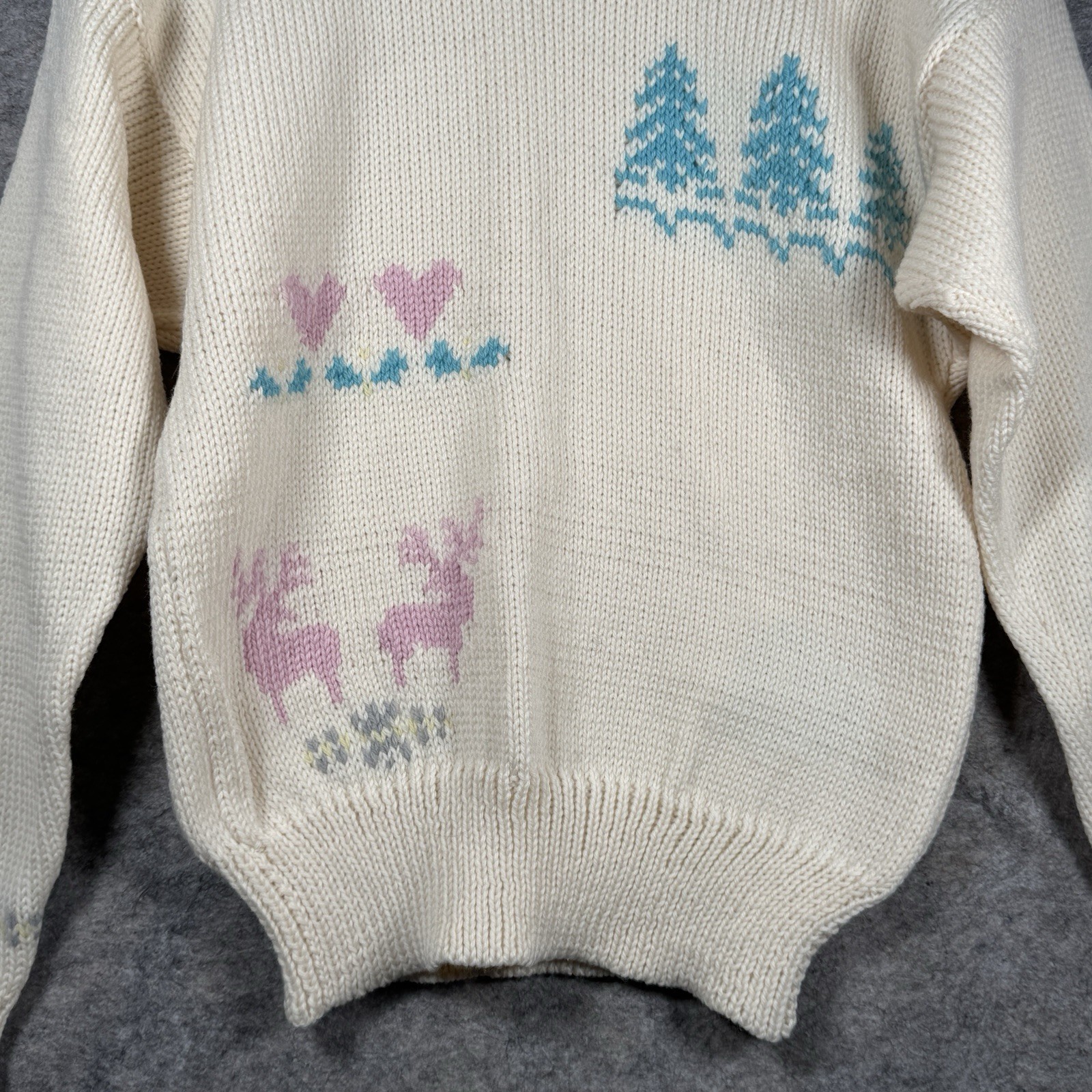 Womens Marceau White Blue Pink Holiday Theme Hand Knit Wool Sweater Size L 17×24