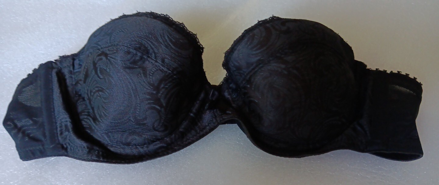 Vintage 1960s Black Young Smoothie Strapless Bra Size 34A Mesh Underwire Pinup