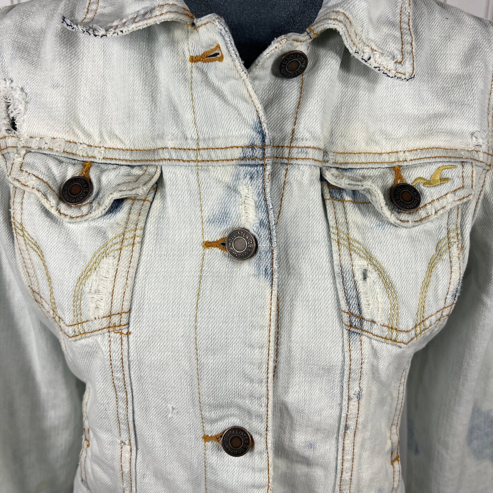 Hollister HCO Y2K Denim Jacket XS/S Trucker Distressed Bleached Thrashed Grunge