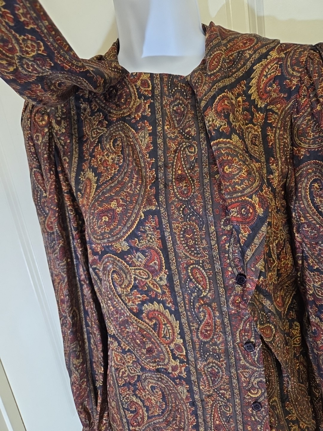 Vtg O By Oscar De La Renta 100% Silk Paisley Tie Neck Dress Skirt Blouse Set