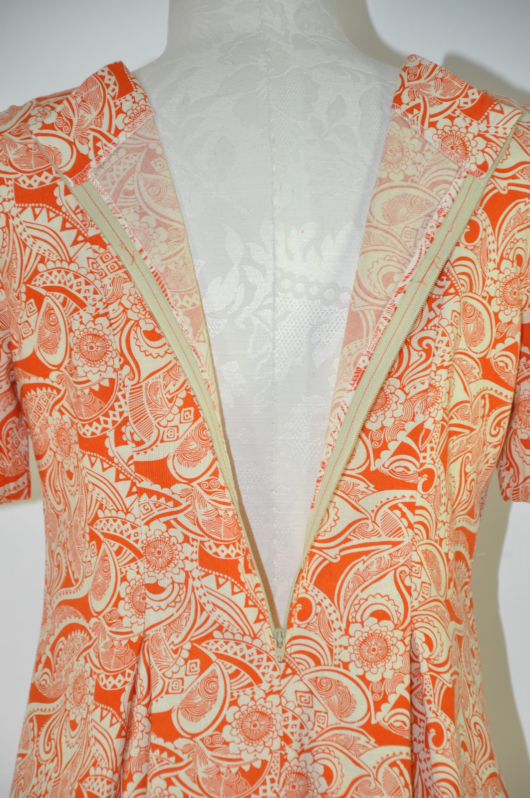 60s Vintage Orange Cream Cotton Floral Pleated Full Skirt Midi Day Dress Women S