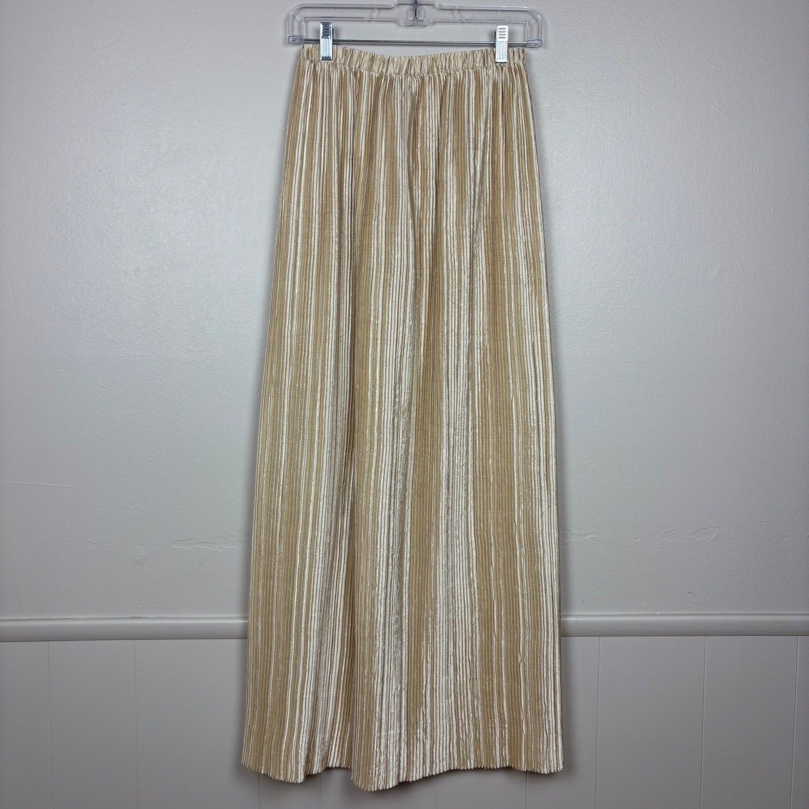 Jeanne Marc Pleated Maxi Pull On Skirt Size S (8-10) Gold Shimmer Plisse Vintage