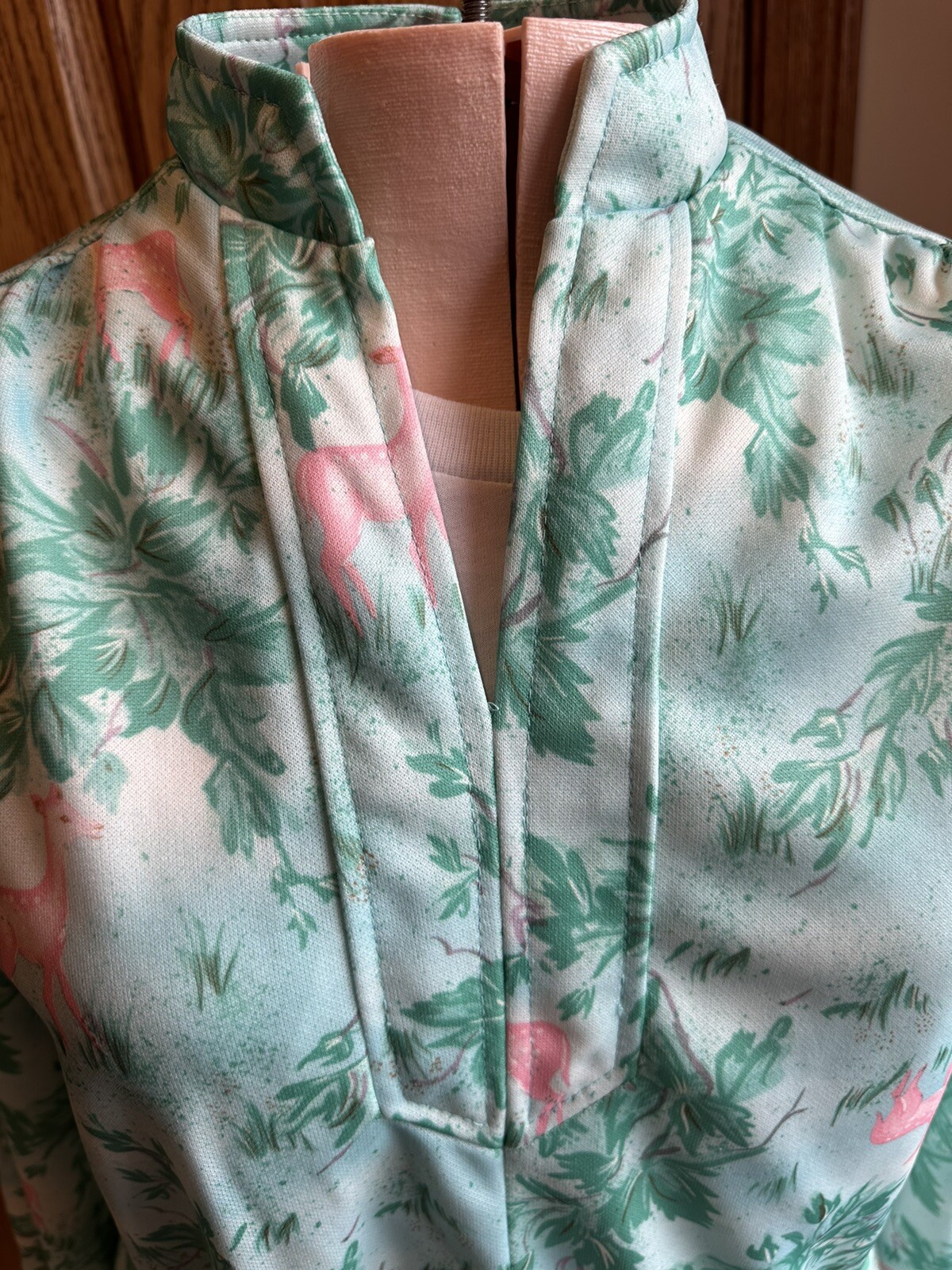 60’s Vintage Top Stand Up Collar Mint Pink Deer~Belt Zipper Back ~S/M Shirt