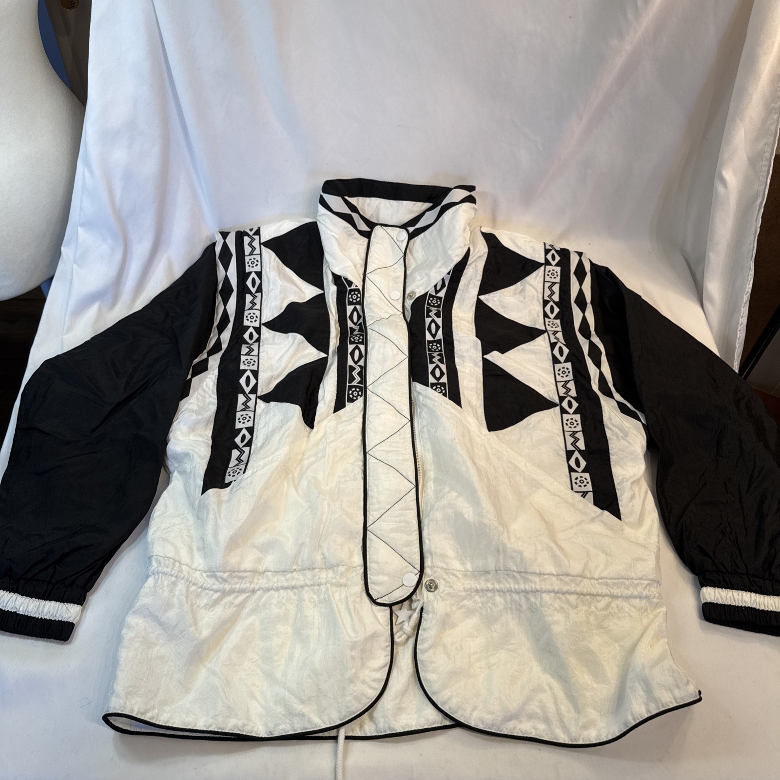 Vintage Lavon Jacket Womens Small Windbreaker Black White Zip And Snap 90’s