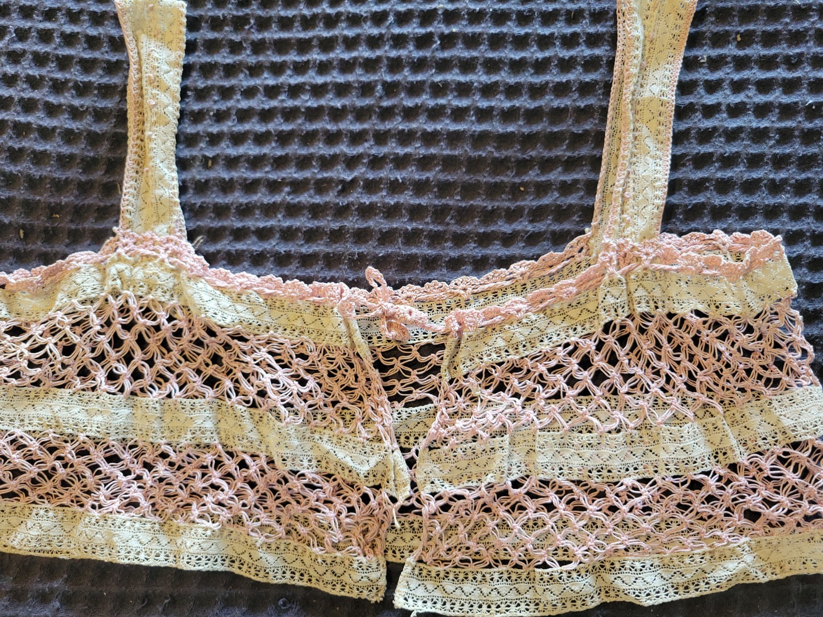 ANTIQUE VICTORIAN CROCHETAND LACE HANDMADE TINY DELICATE BRALETTE 1920s 30s XS