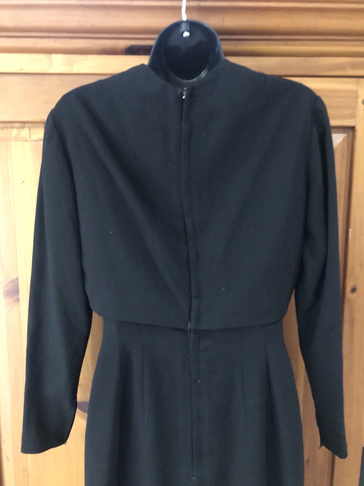 Travilla vintage 60s/70s black wool crepe dress self buttons capelet bodice S