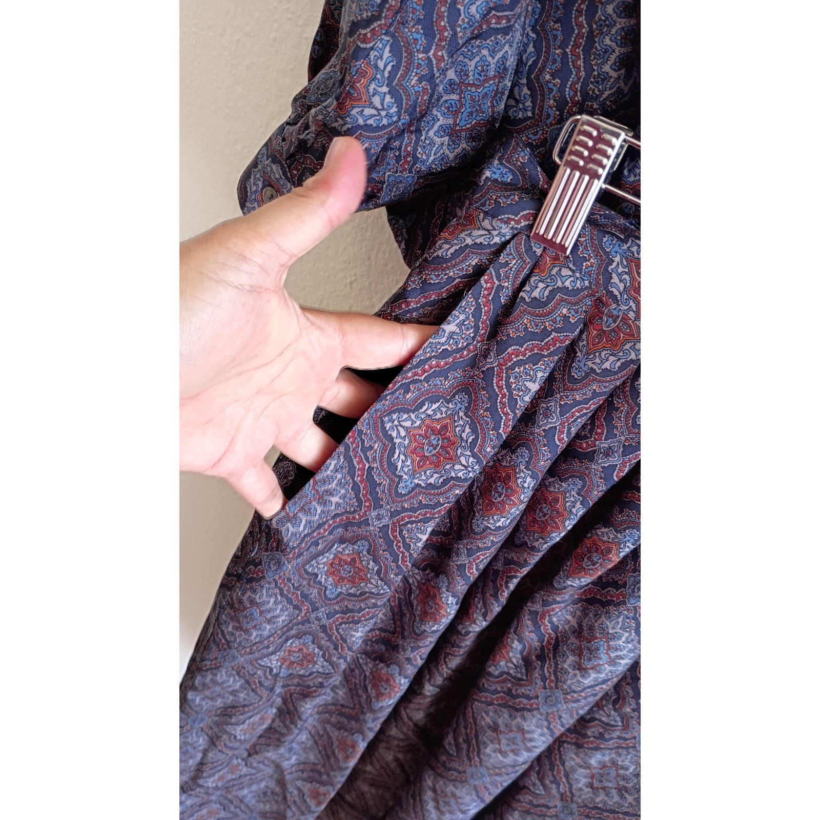 Vintage Silk Studio Claude Bennett Paisley Silk Skirt Blouse Set Navy Blue 8
