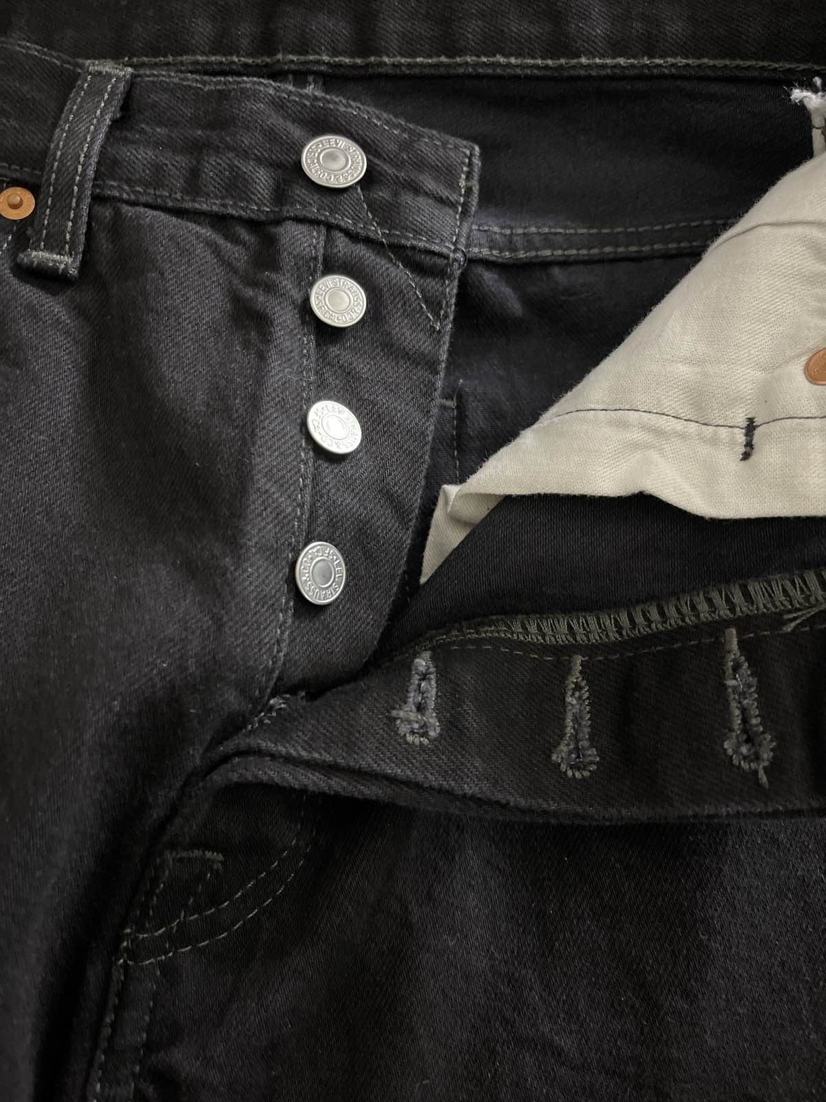 Levi Strauss 501XX Men’s Dark Indigo Denim Straight Jeans W32 L34