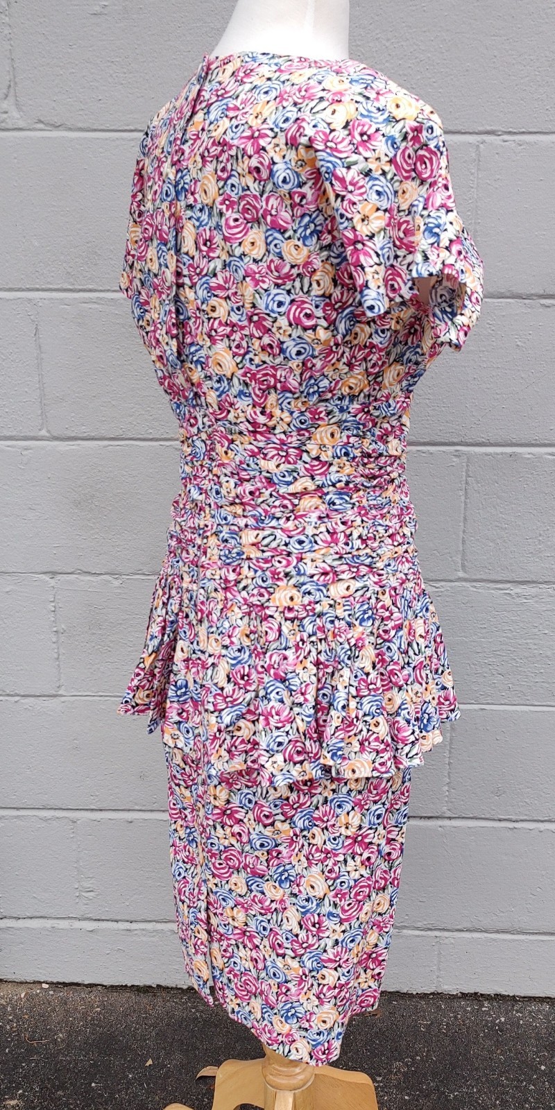 VTG 80s Jane Singer Rayon Floral Dress size 10 Drop Waist Ruffle Peplum USA Made