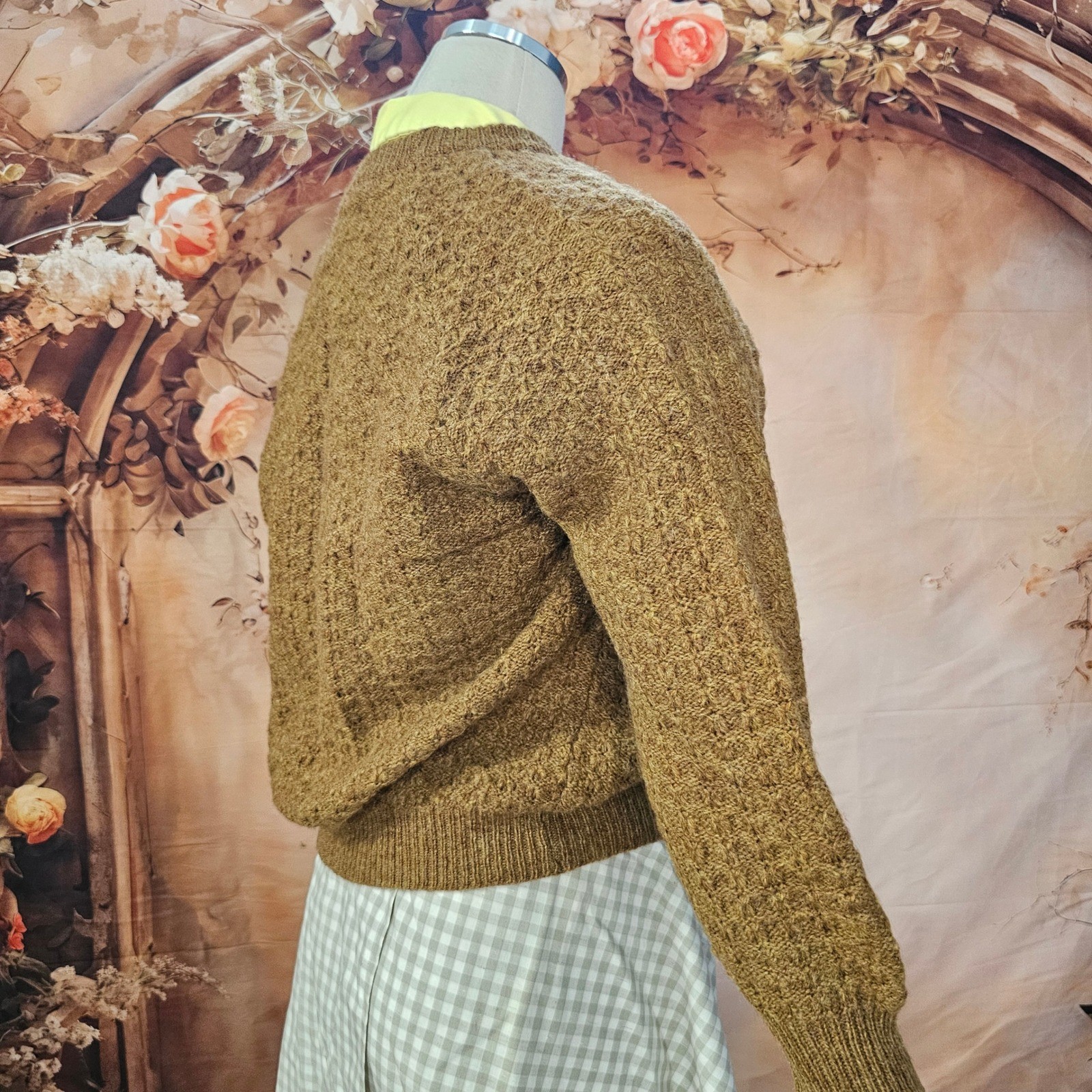 Vintage 1960’s Cardigan Sweater Bronze Brown Textured Knit Earth Tone Buttons