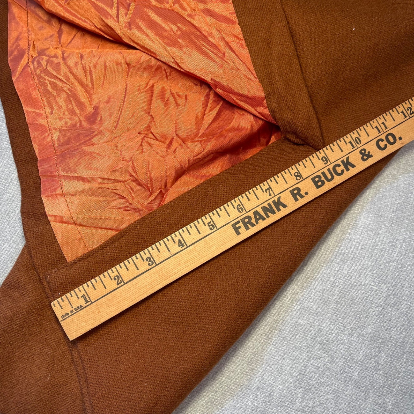Vintage Thalhimers Brown Wool ? Pencil Skirt Made in USA 12 Academia Modest FLAW