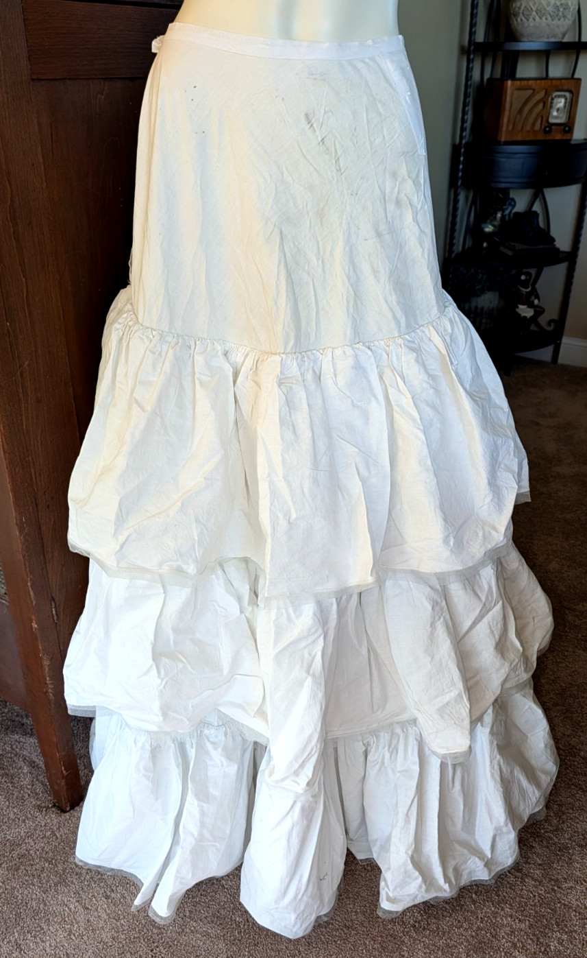 Vintage White Cotton Tulle 3 Tiered Ruffles & Net Trim Petticoat 26″ Waist