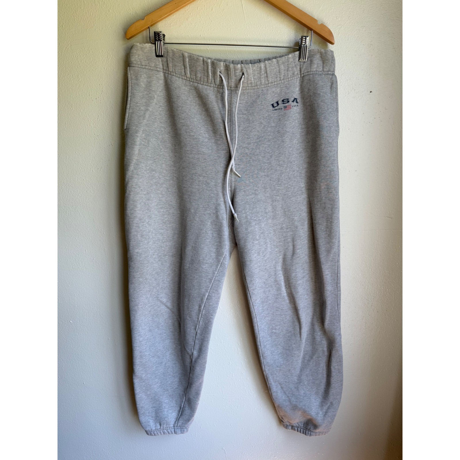 Limited America USA Vintage 90s Sweatpants Gray Joggers Large Embroidered Logo
