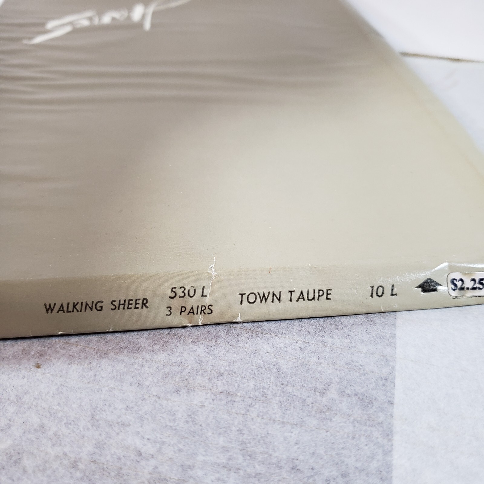 Hanes 530L 10L 2 Pair Stocking Town Taupe Walking Sheer RHT VTG