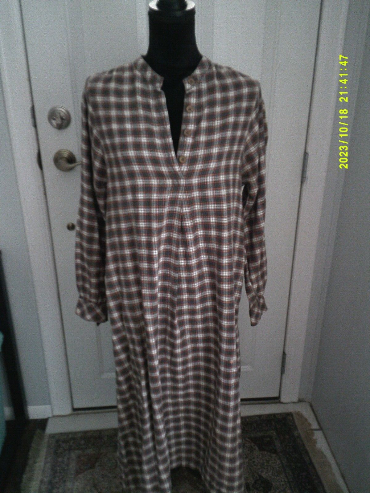 AUNT ABIGAIL’S ATTIC „Exclusive Country Clothes” Preowned Plaid Prairie Dress