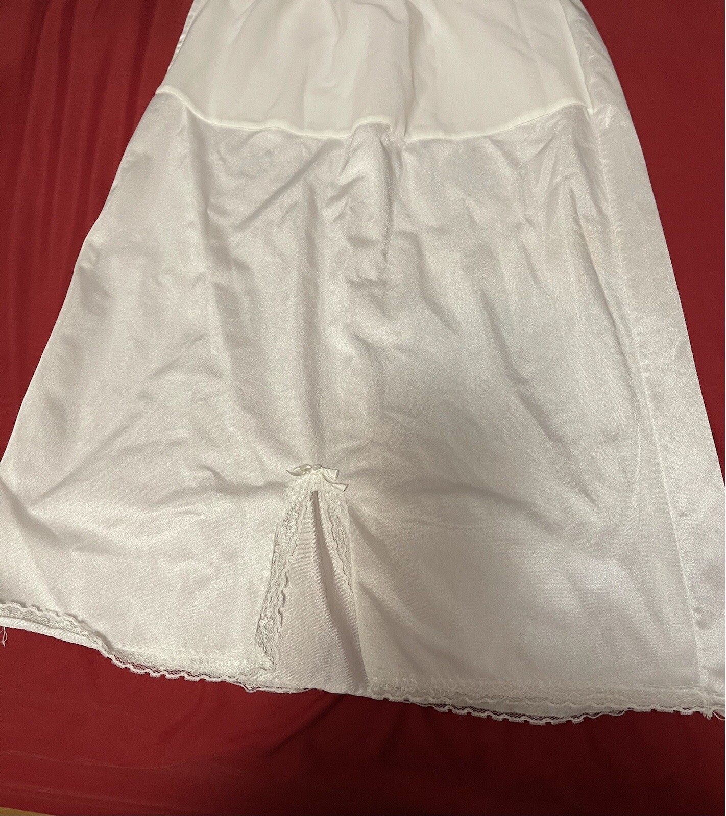 VINTAGE LEADING LADY HALF SLIP! SMALL