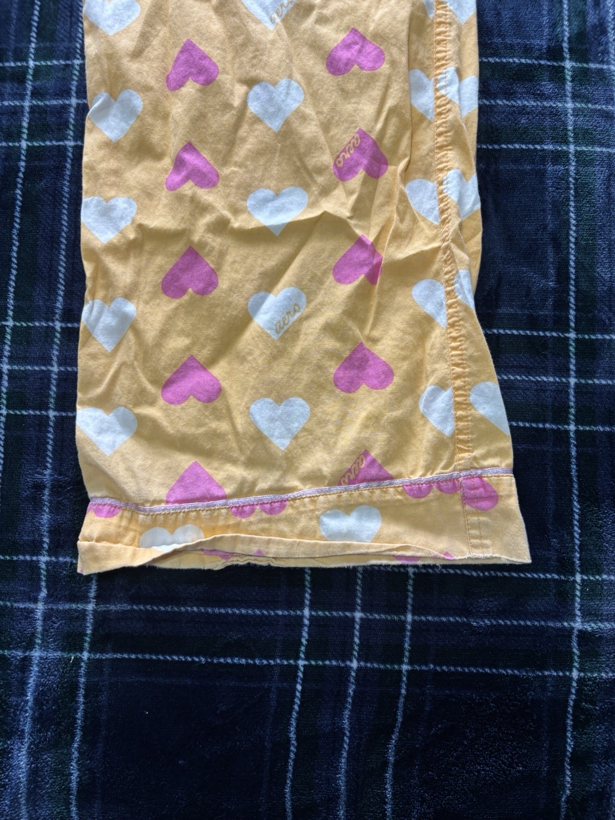 Vintage 2000s Light Orange Aeropostale pjs w/ pink&white hearts. Size S