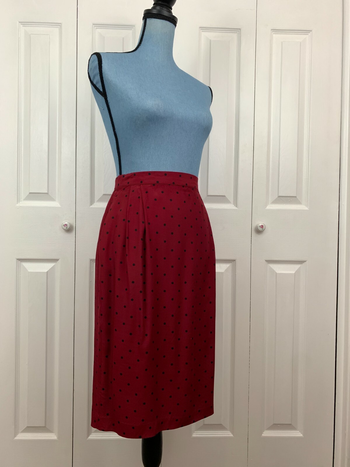 Vintage 1980’s 1990’s Tulip Skirt Burgundy Black Polka Dot Knee Length 28″