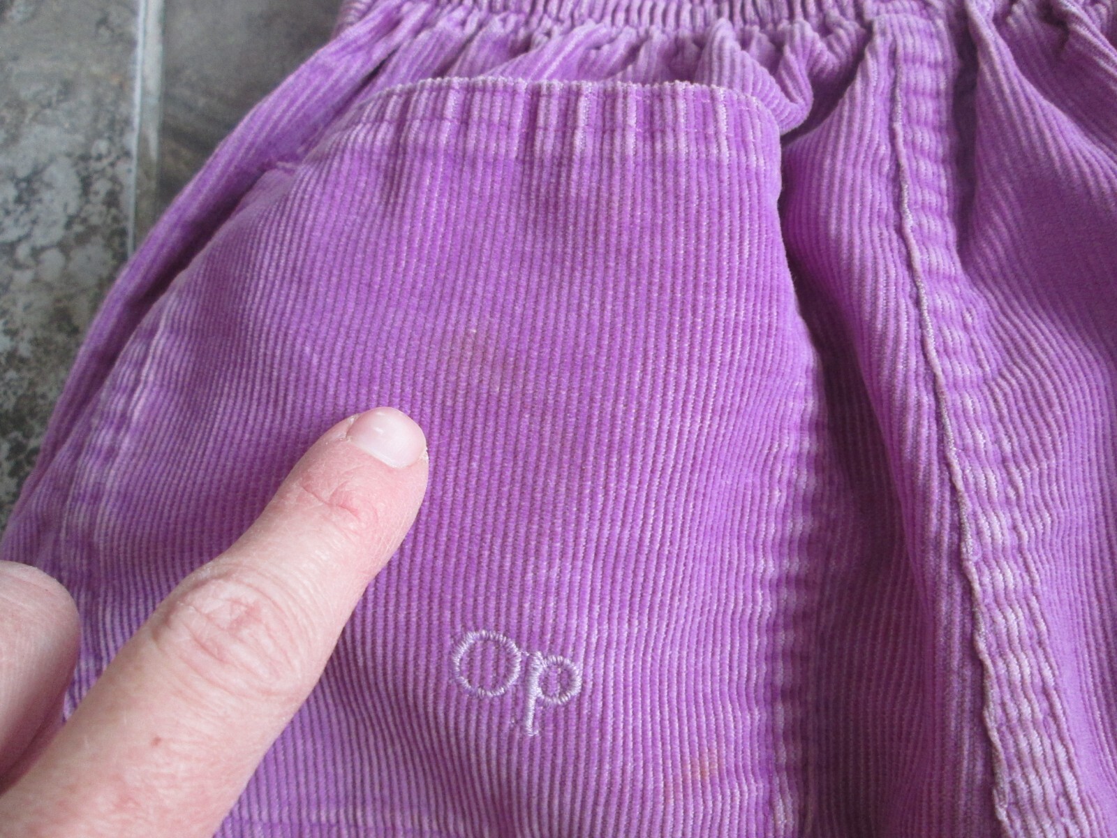 VTG Ocean Pacific Corduroy Pants +/- 22×31 Purple High Waist Tapered Leg Pleated