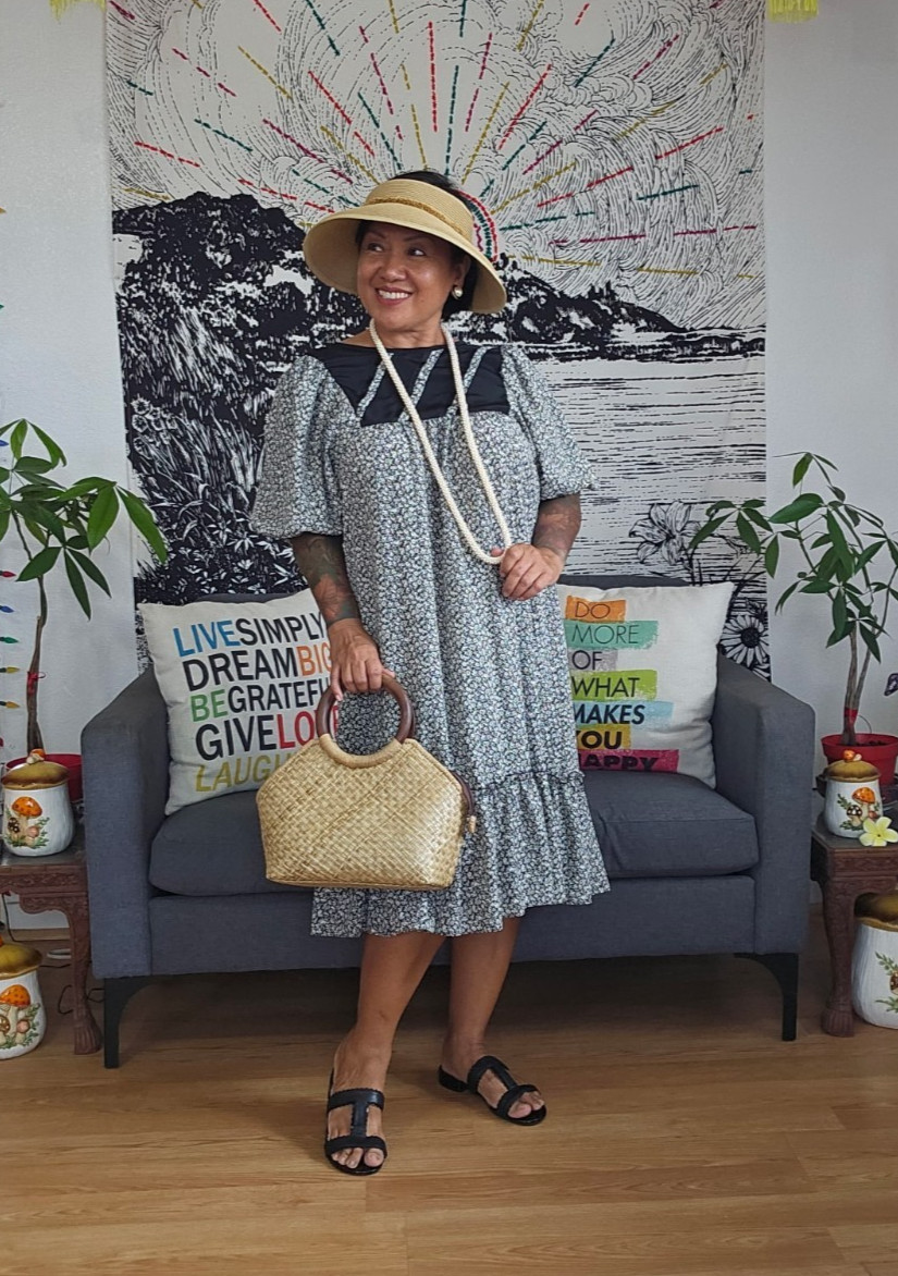 Vintage Liberty House Naturally Petite Hawaii Midi Summer Muumuu style dress L